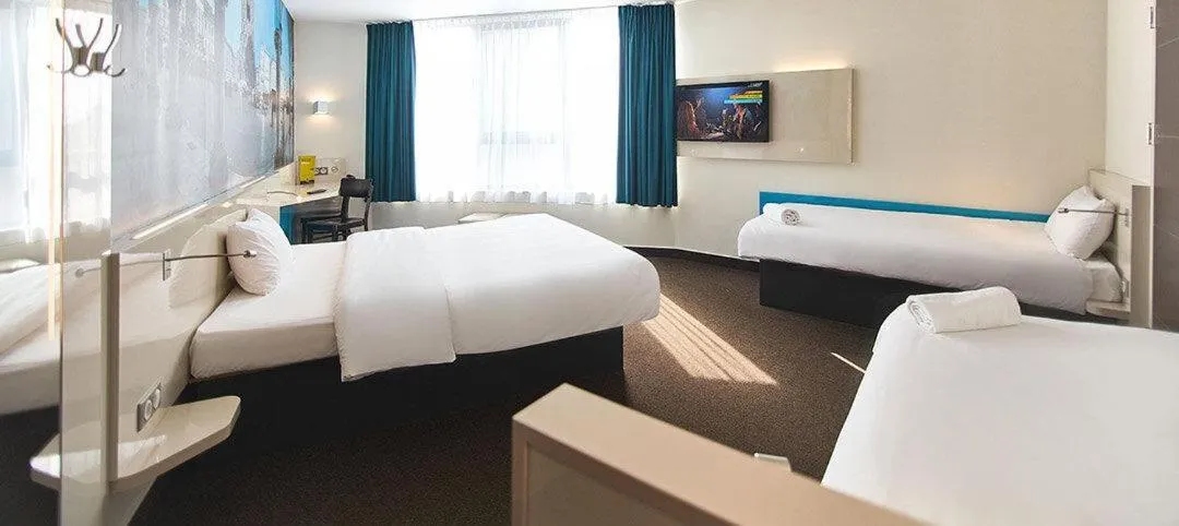 Photo of the whole room, Bed in B&B HOTEL Krakow Centrum