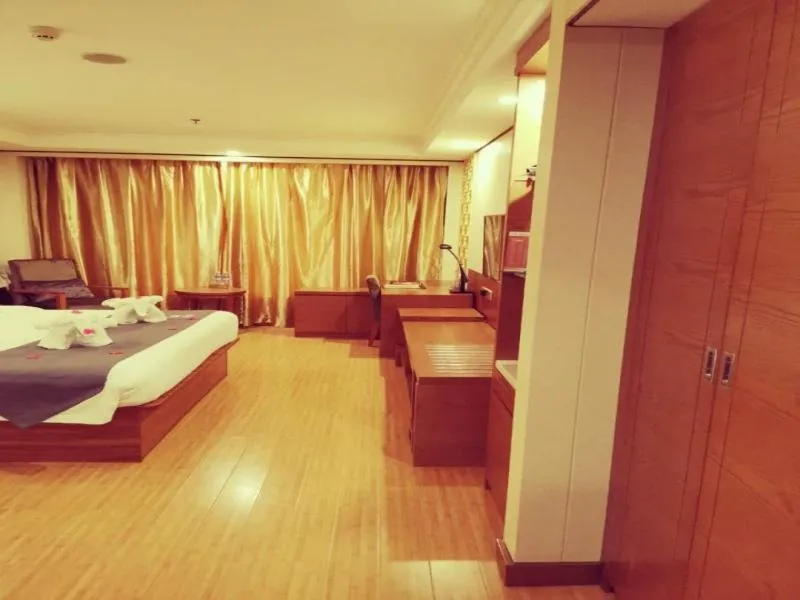 GreenTree Eastern Liaocheng Development Zone East Dongchang Road Hotel