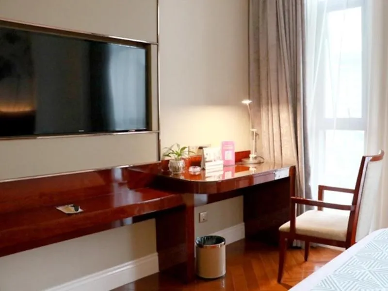 GreenTree Eastern Yancheng Binhai Oubaoliya City Square Hotel