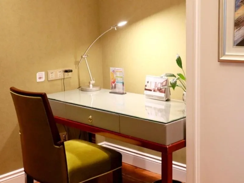 GreenTree Eastern Yancheng Binhai Oubaoliya City Square Hotel