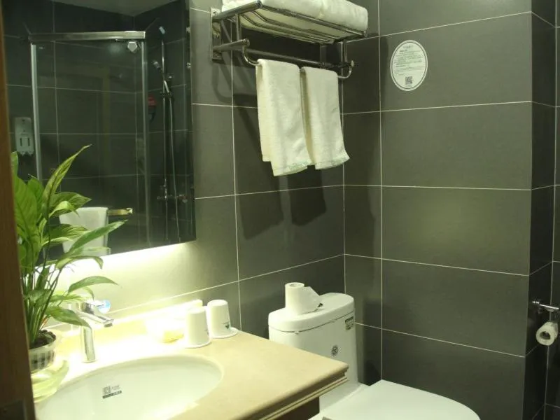 GreenTree Inn Lvliang Xiaoyi City Fuqian Street Hotel