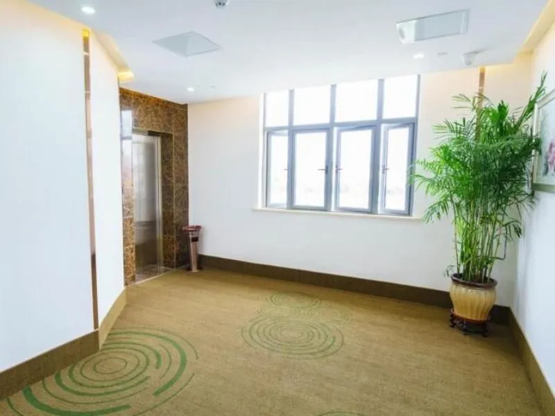 GreenTree Inn Suzhou Mudu Lingyan Mountain Ganglong City Hotel