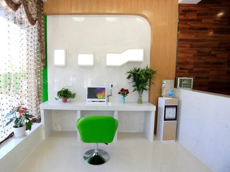 Vatica Hefei Binhu District Guangxi Road Exhibition Center Hotel