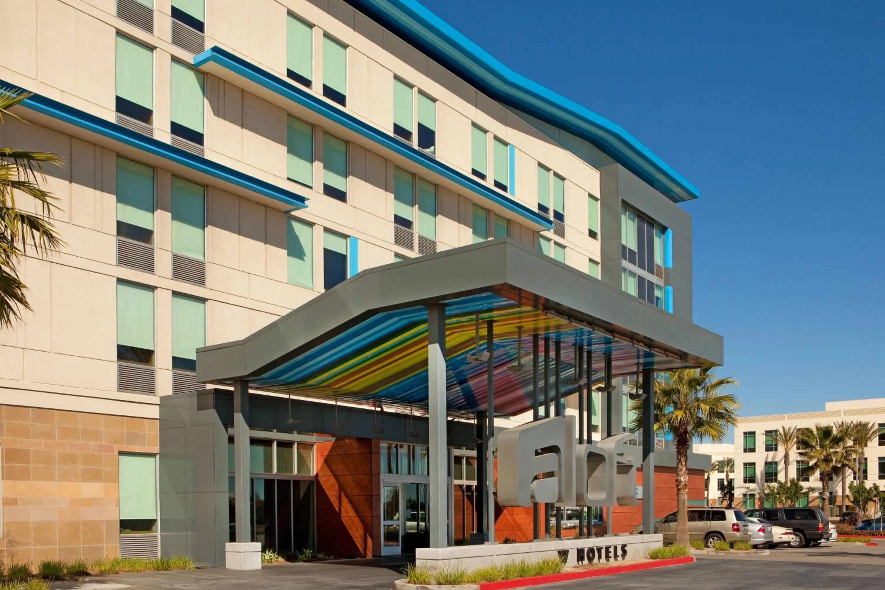 Property building in Aloft Ontario-Rancho Cucamonga