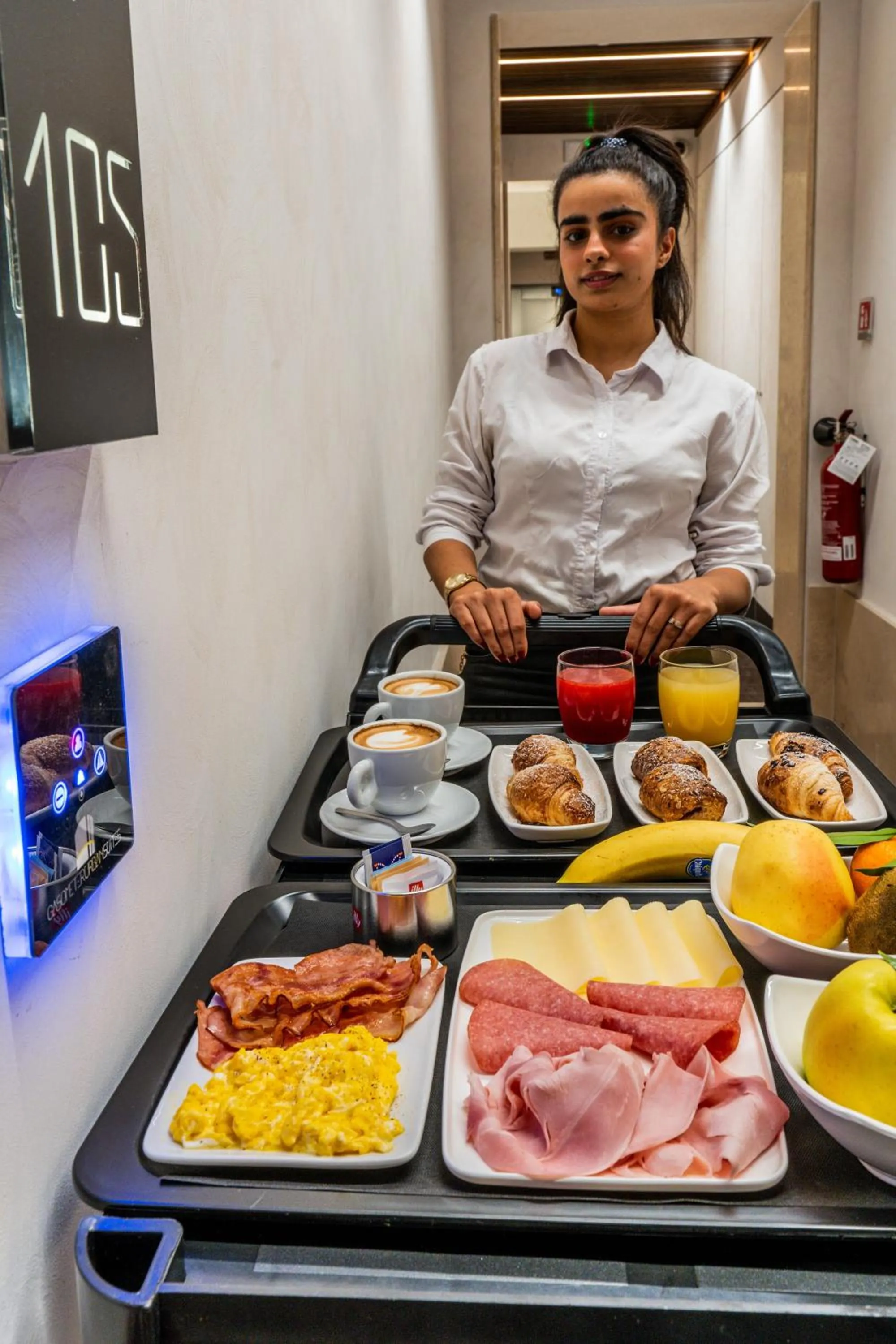 Breakfast in Gasometer Urban Suites