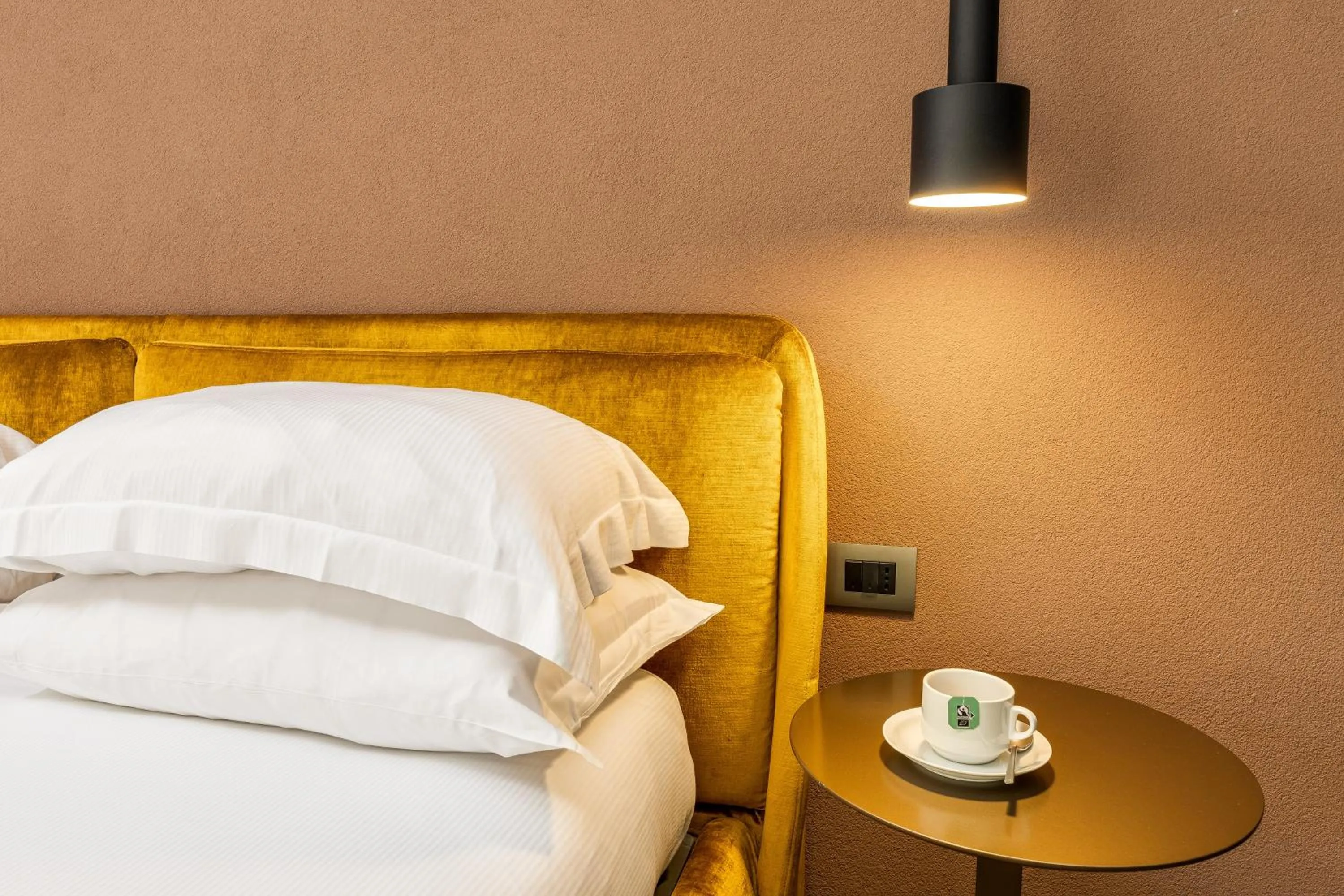 Bed in Gasometer Urban Suites