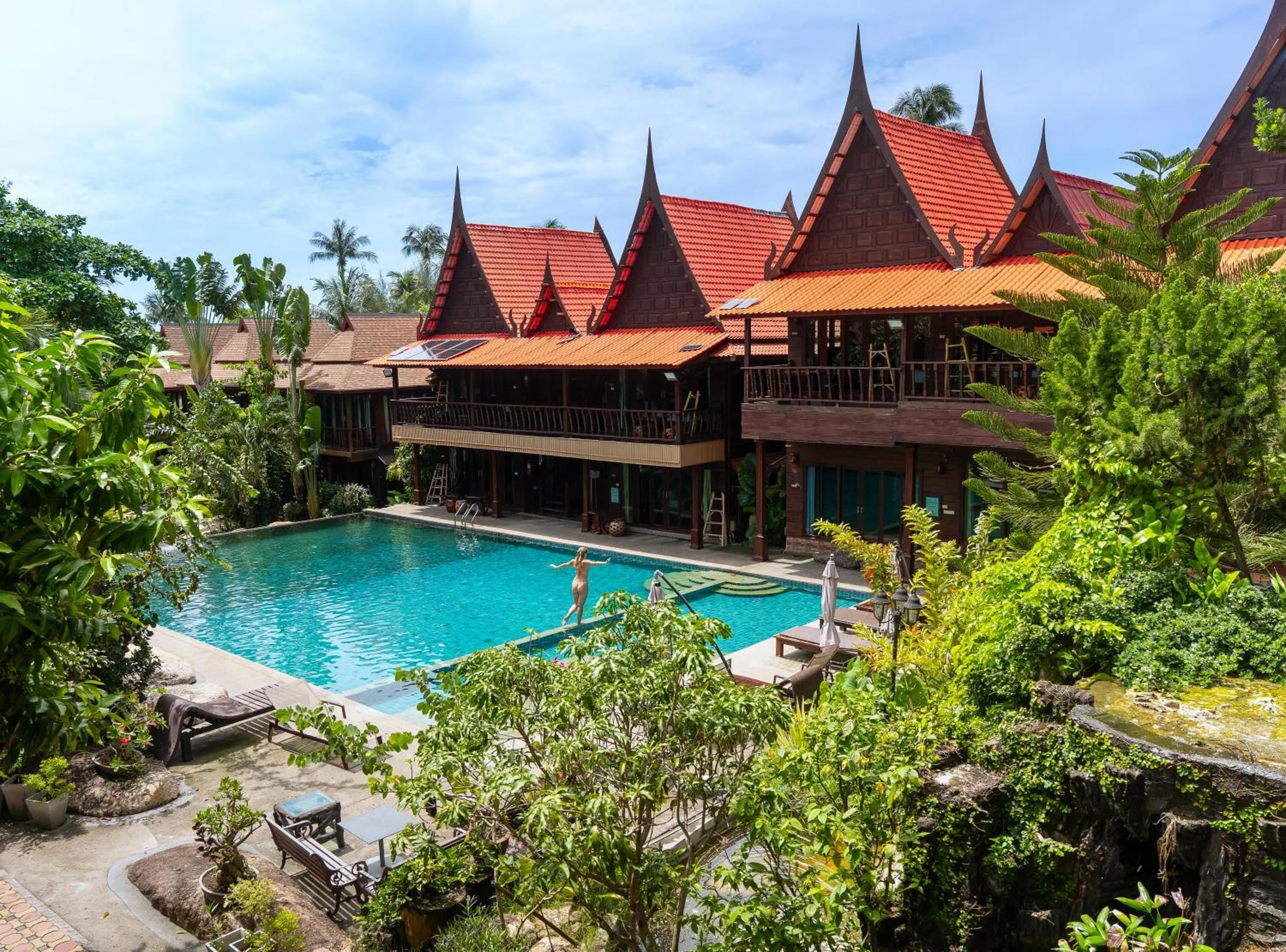 Swimming pool in Anda Lipe Resort