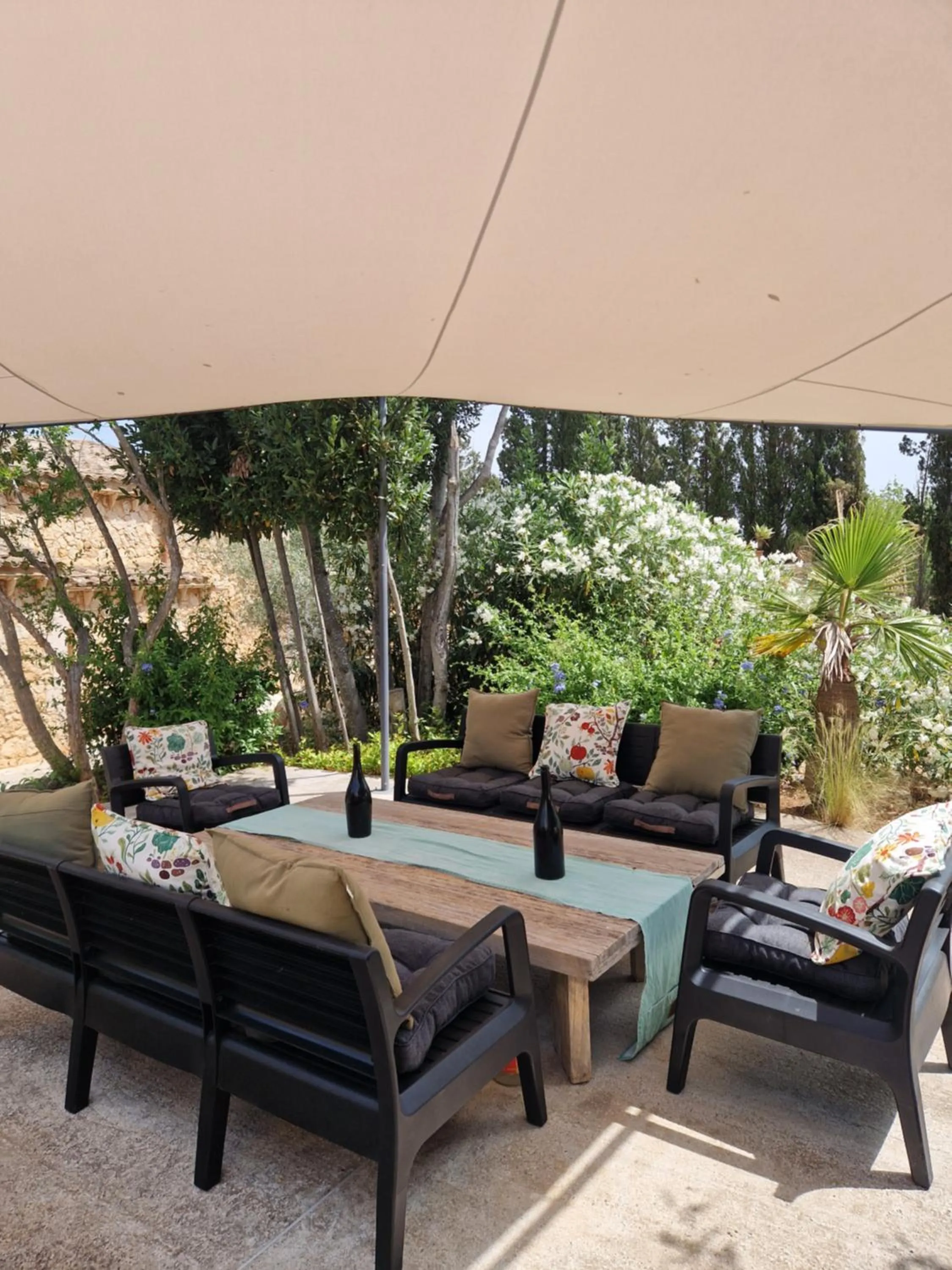 Garden in Las Fincas de Annie