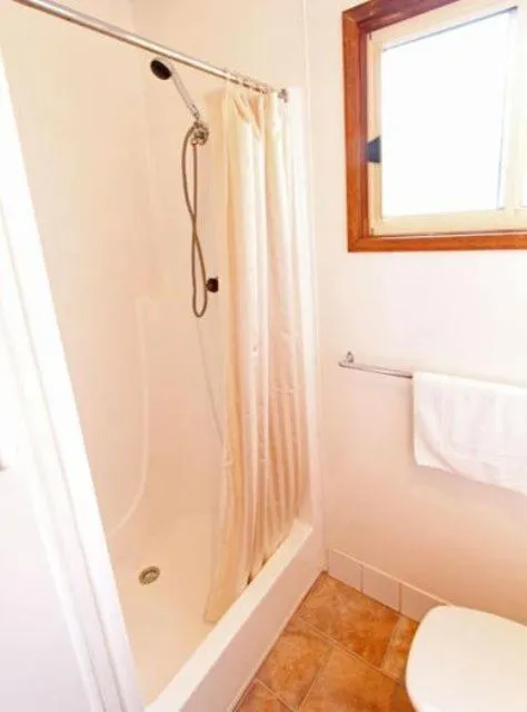 Bathroom in Apollo Bay Holiday Park