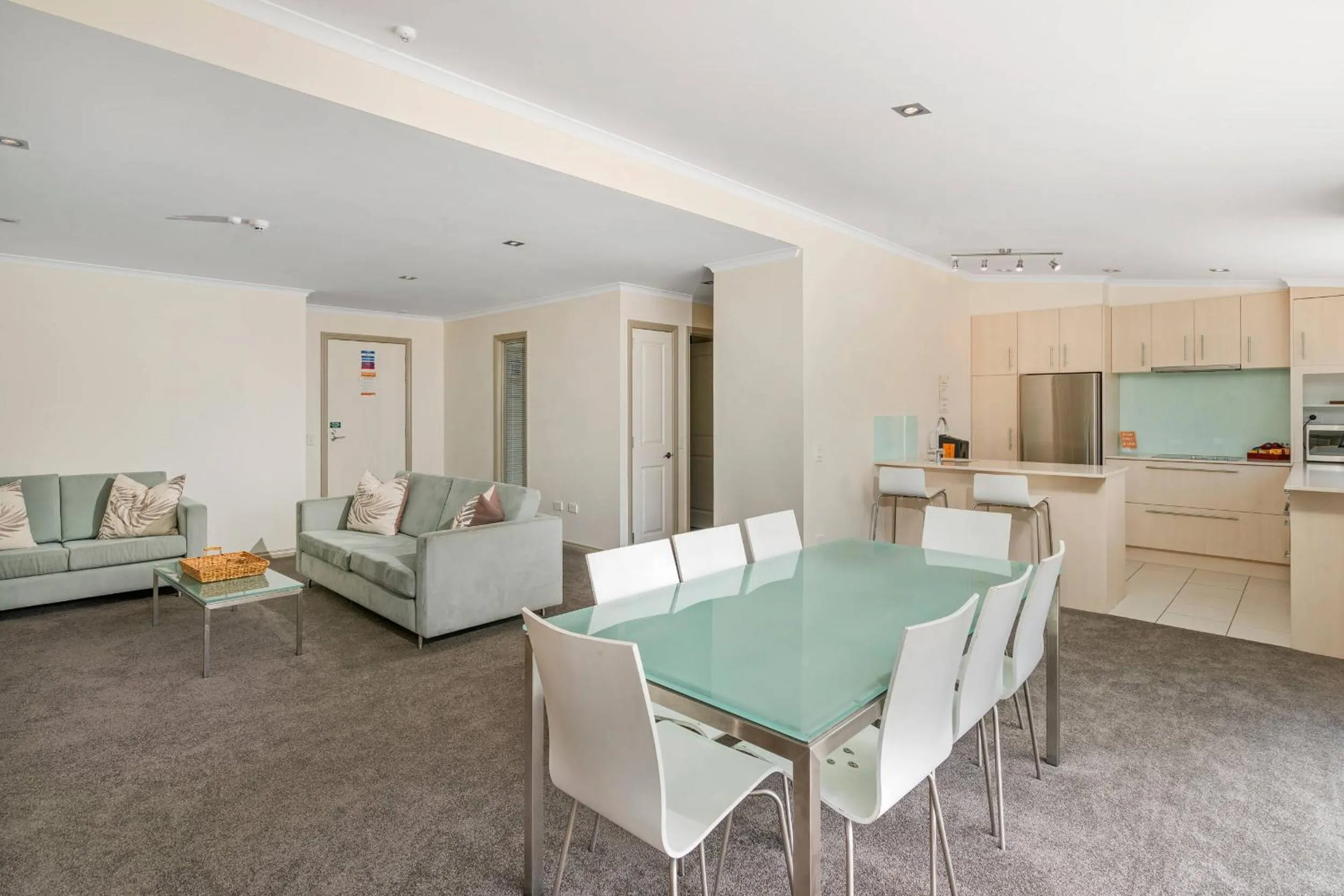 Kitchen or kitchenette in Crow's Nest Apartments