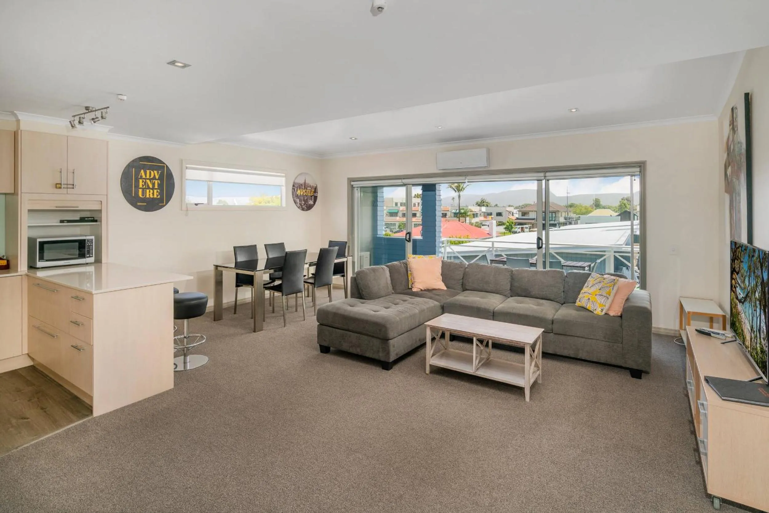 Living room in Crow's Nest Apartments