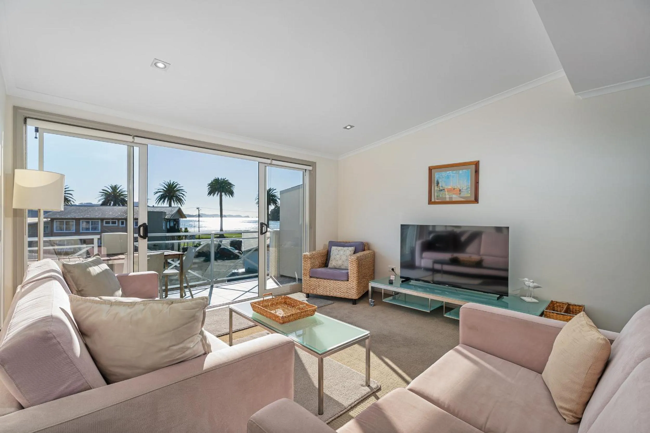 Living room in Crow's Nest Apartments