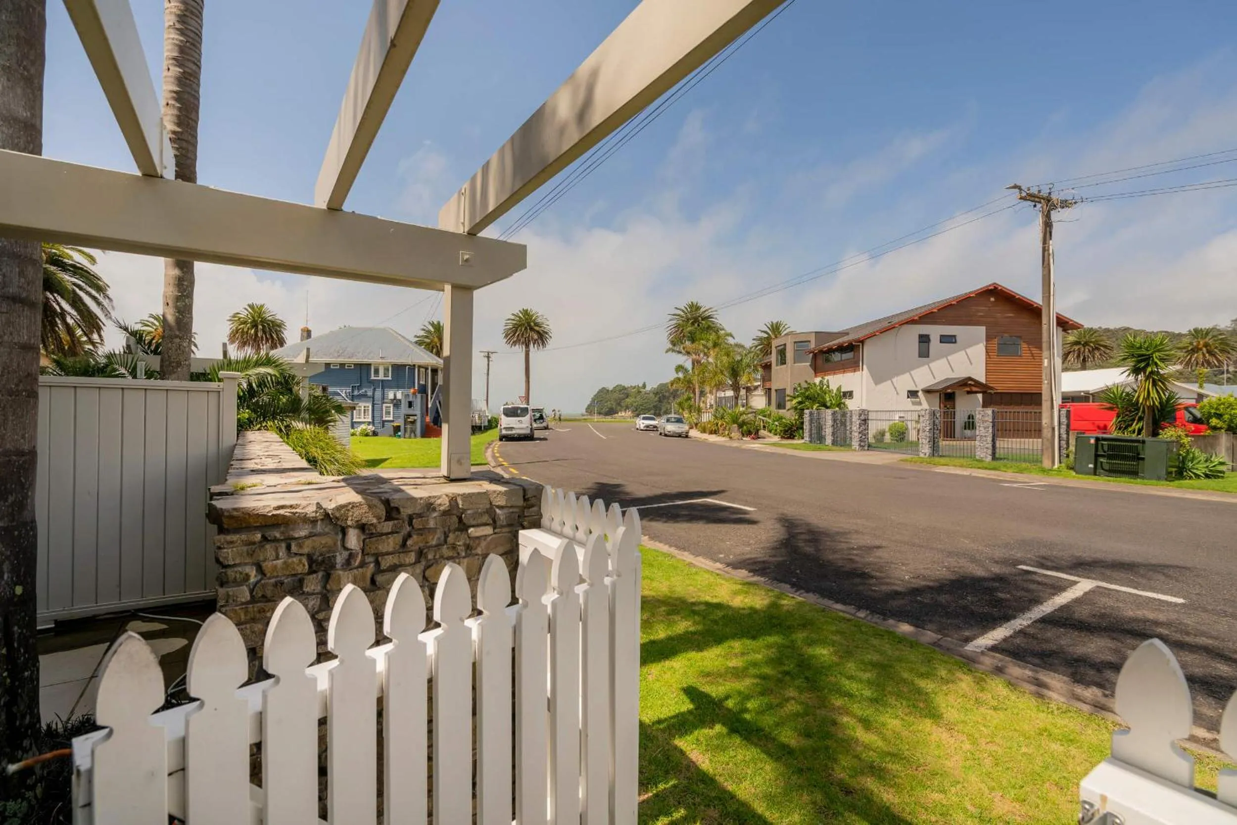 Facade/entrance in Crow's Nest Apartments