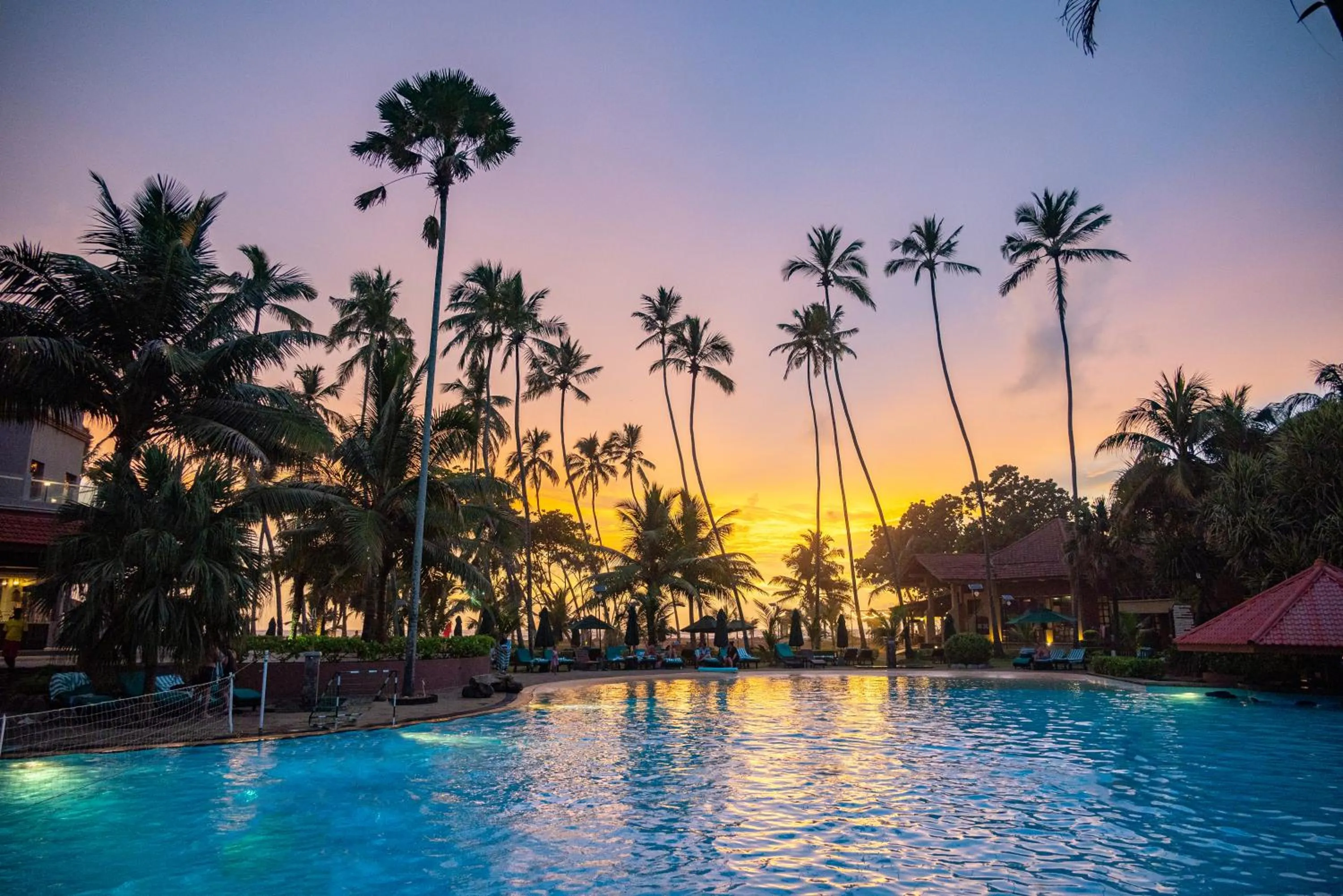 Pool view in Royal Palms Beach Hotel