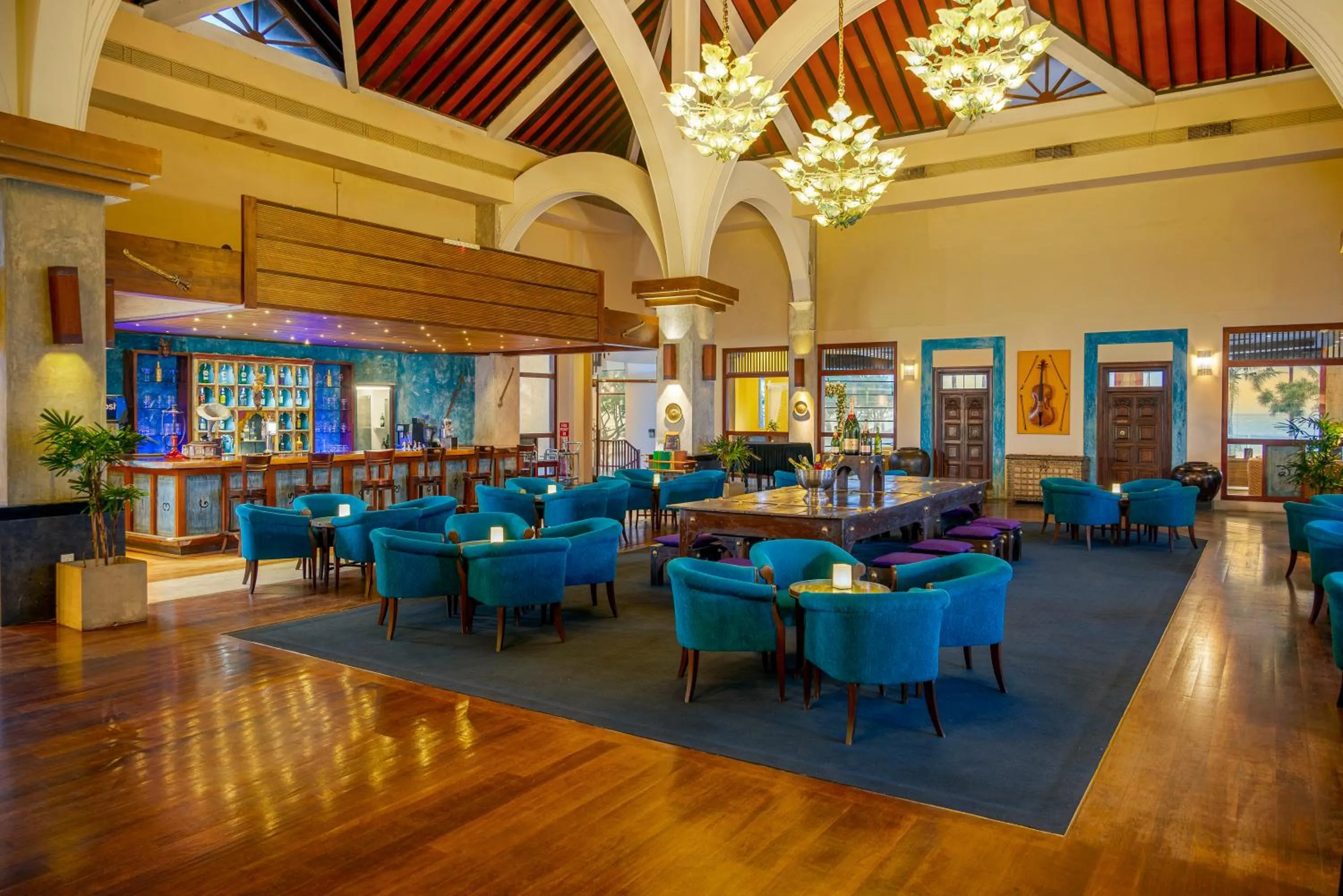 Lounge or bar in Royal Palms Beach Hotel