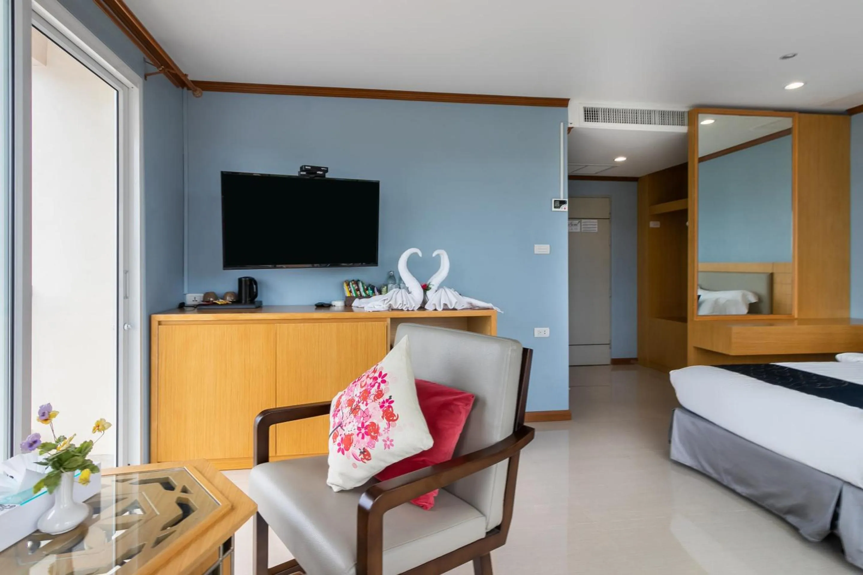 Bedroom, Bed in Golden Beach Boutique Resort