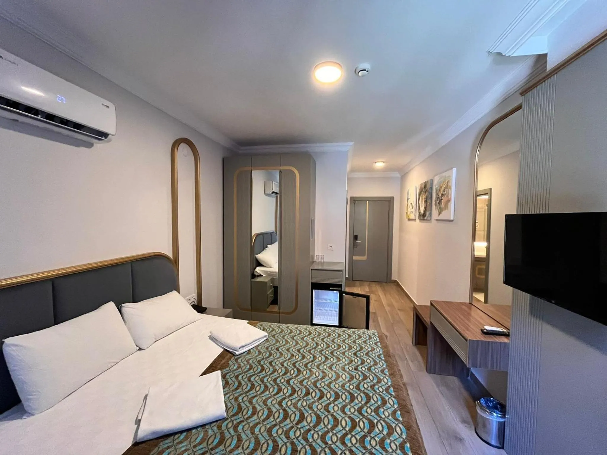 Bed in Gurses Life Hotel