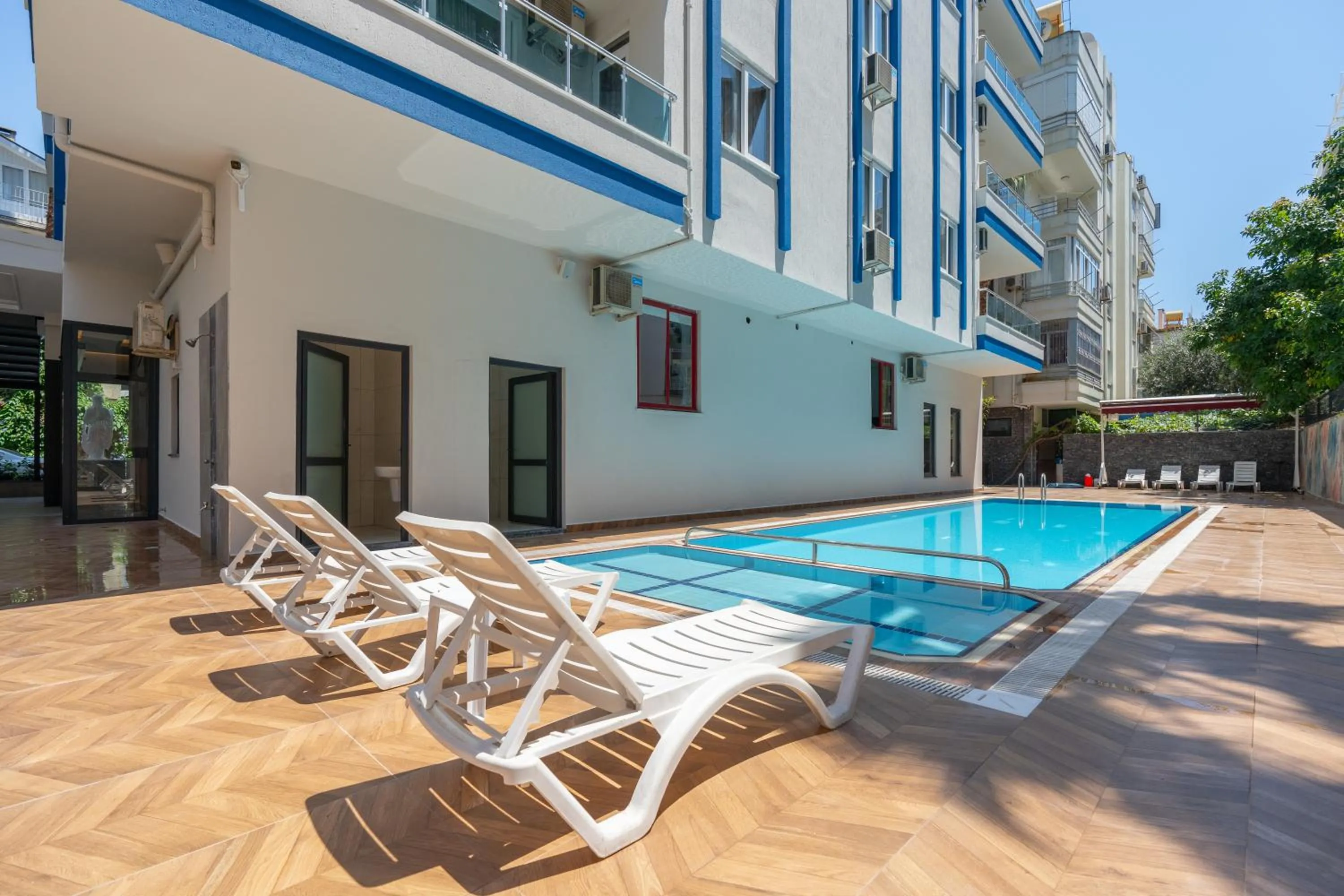 Swimming pool in Gurses Life Hotel