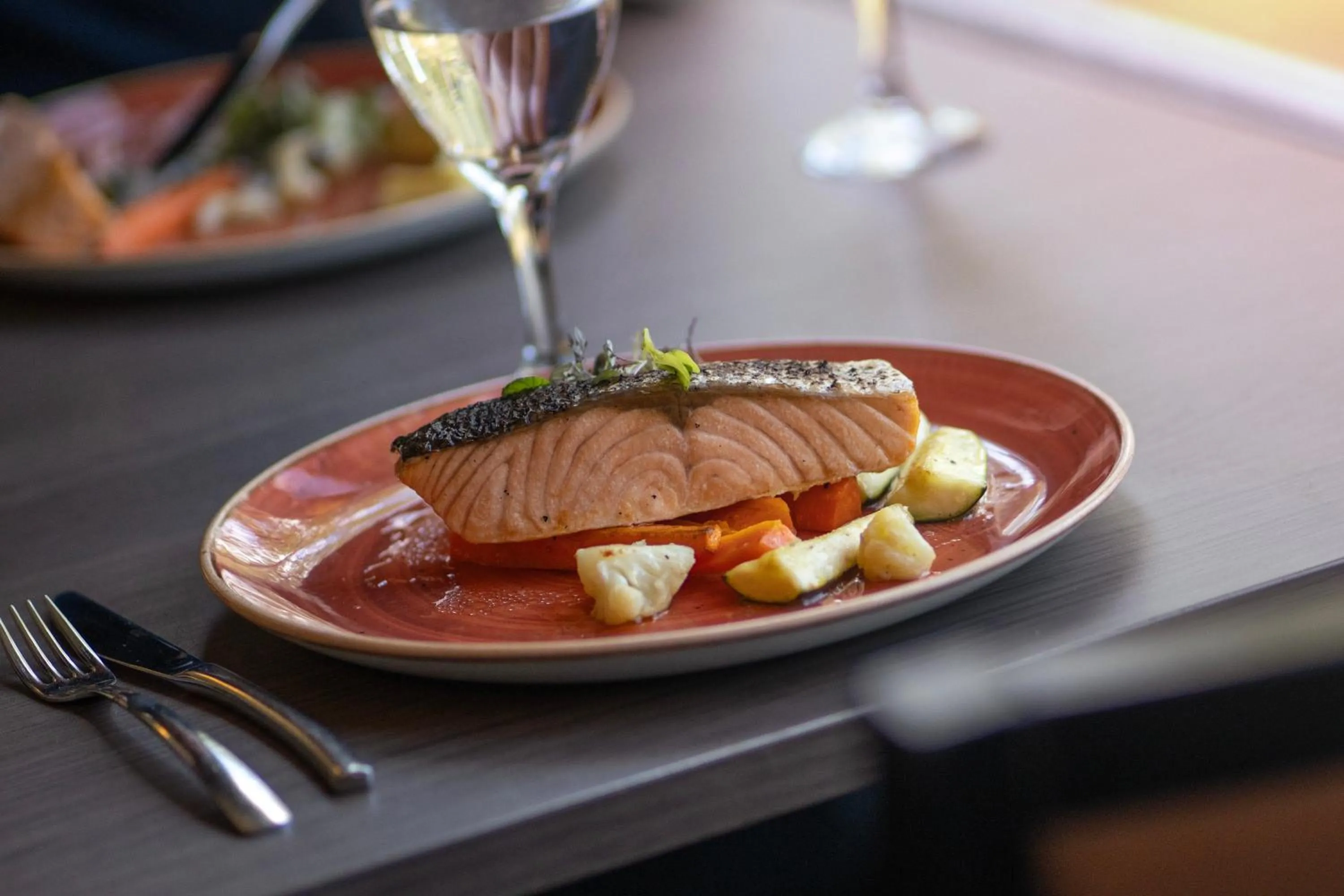 Restaurant/places to eat in Hotel Korpilampi