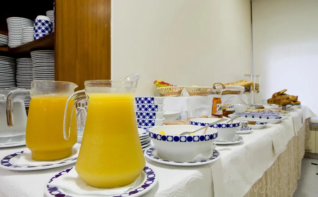 Food and drinks in Hotel Duna