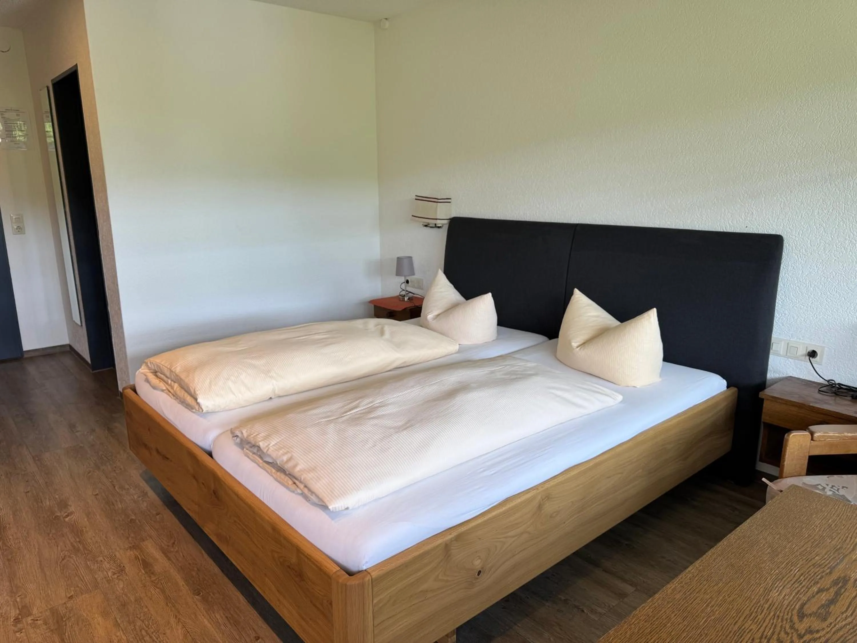 Bed in Landhotel Löwen