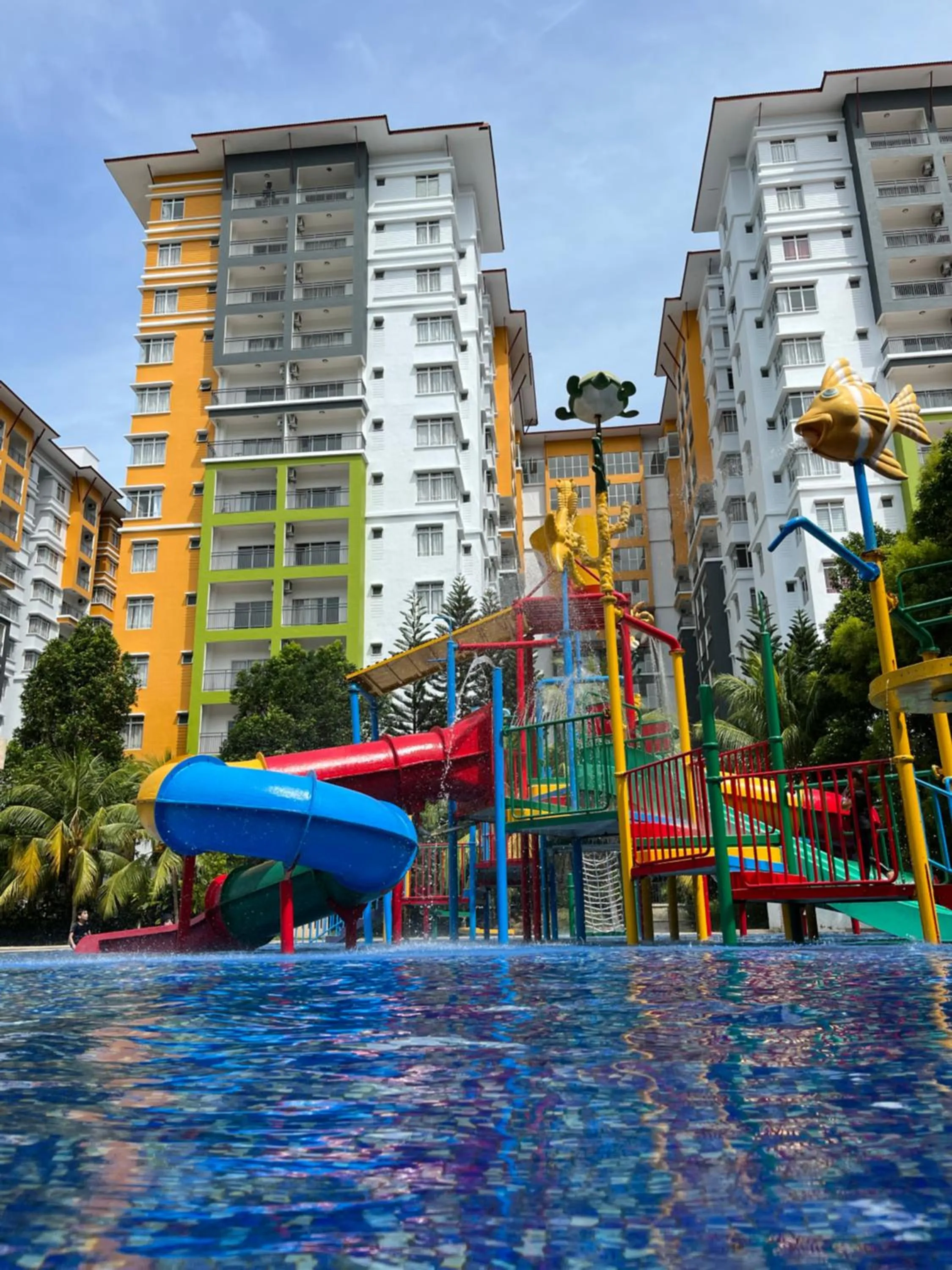 Swimming pool in CT Homestay at Lagoon Park Resort