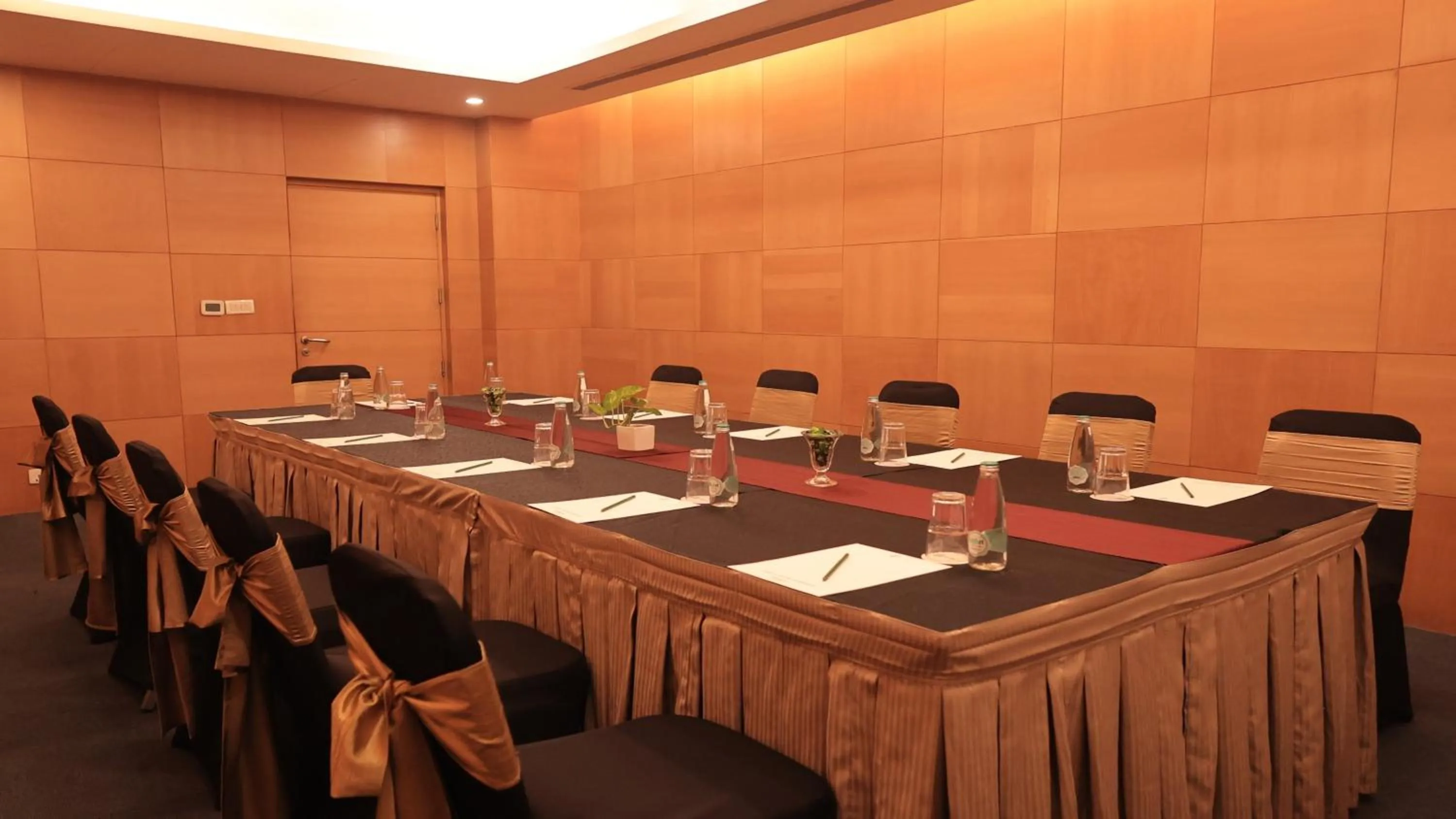 Meeting/conference room in Holiday Inn New Delhi Mayur Vihar Noida by IHG