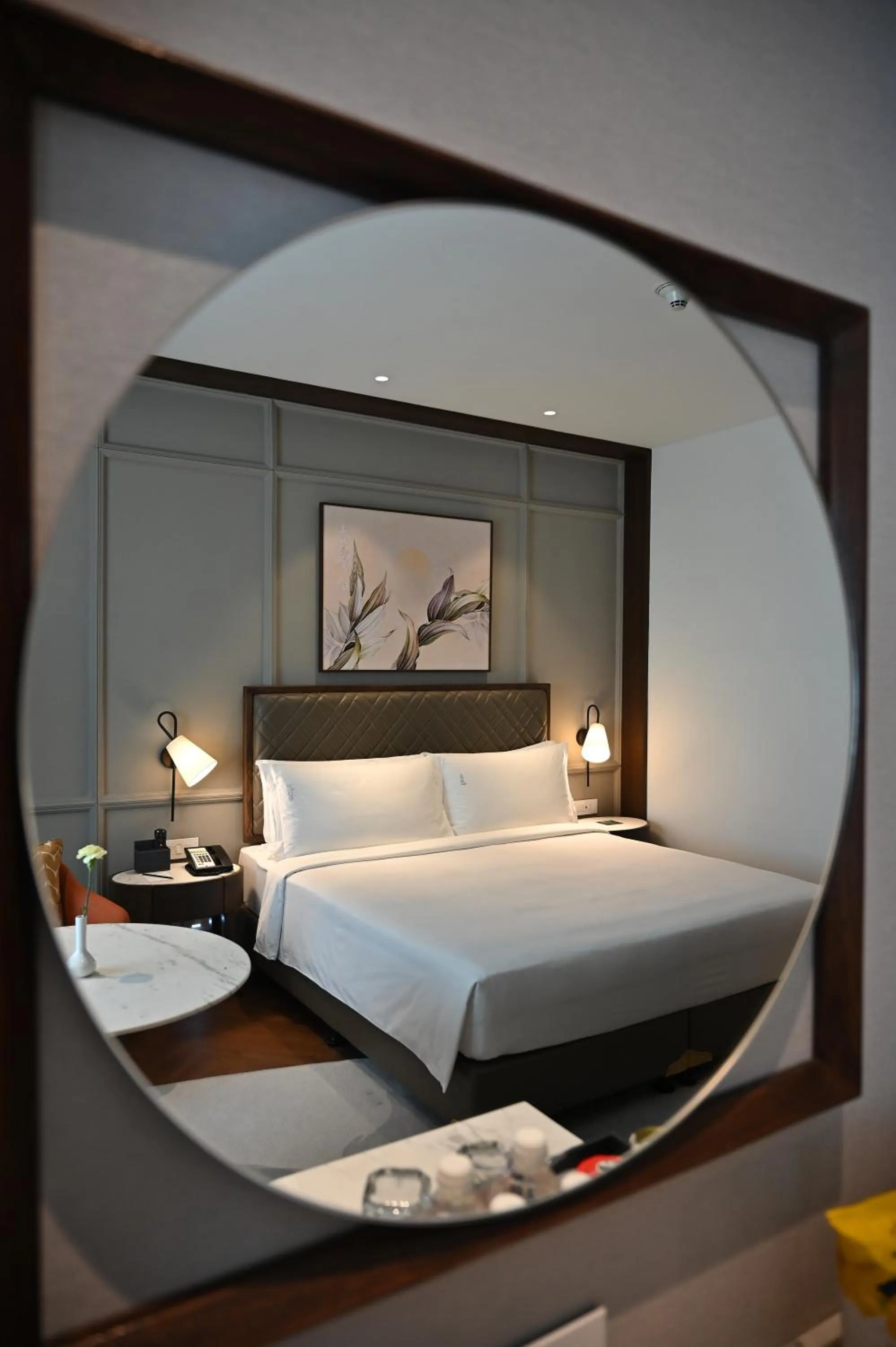 Bedroom, Bed in Holiday Inn New Delhi Mayur Vihar Noida by IHG