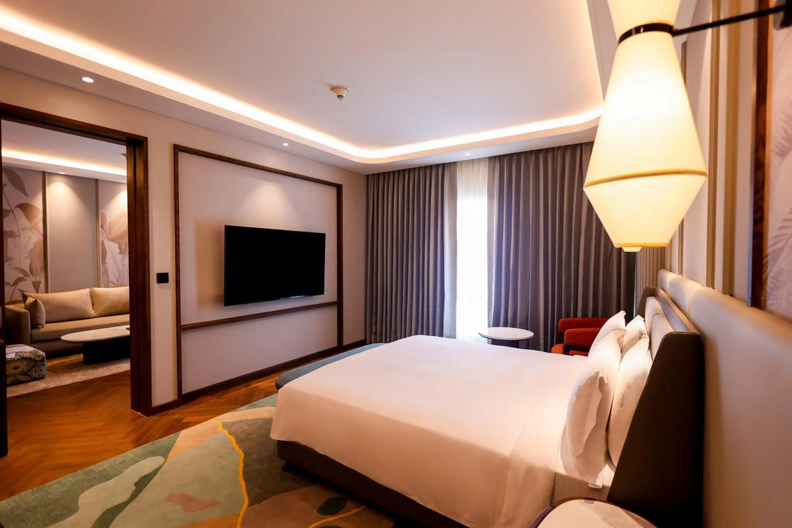 Bed in Holiday Inn New Delhi Mayur Vihar Noida by IHG