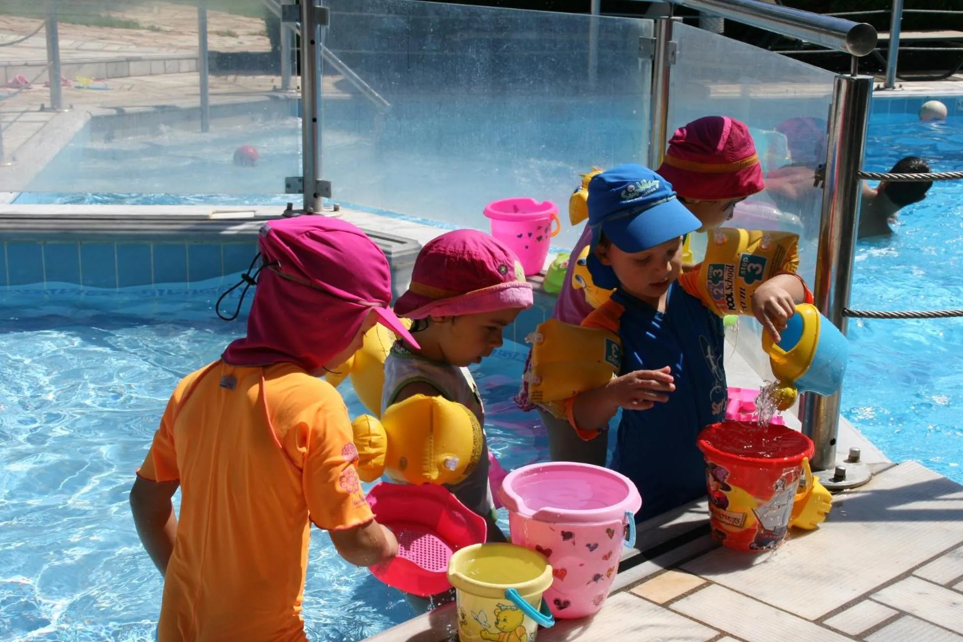 Swimming pool in Paris Village Apartments