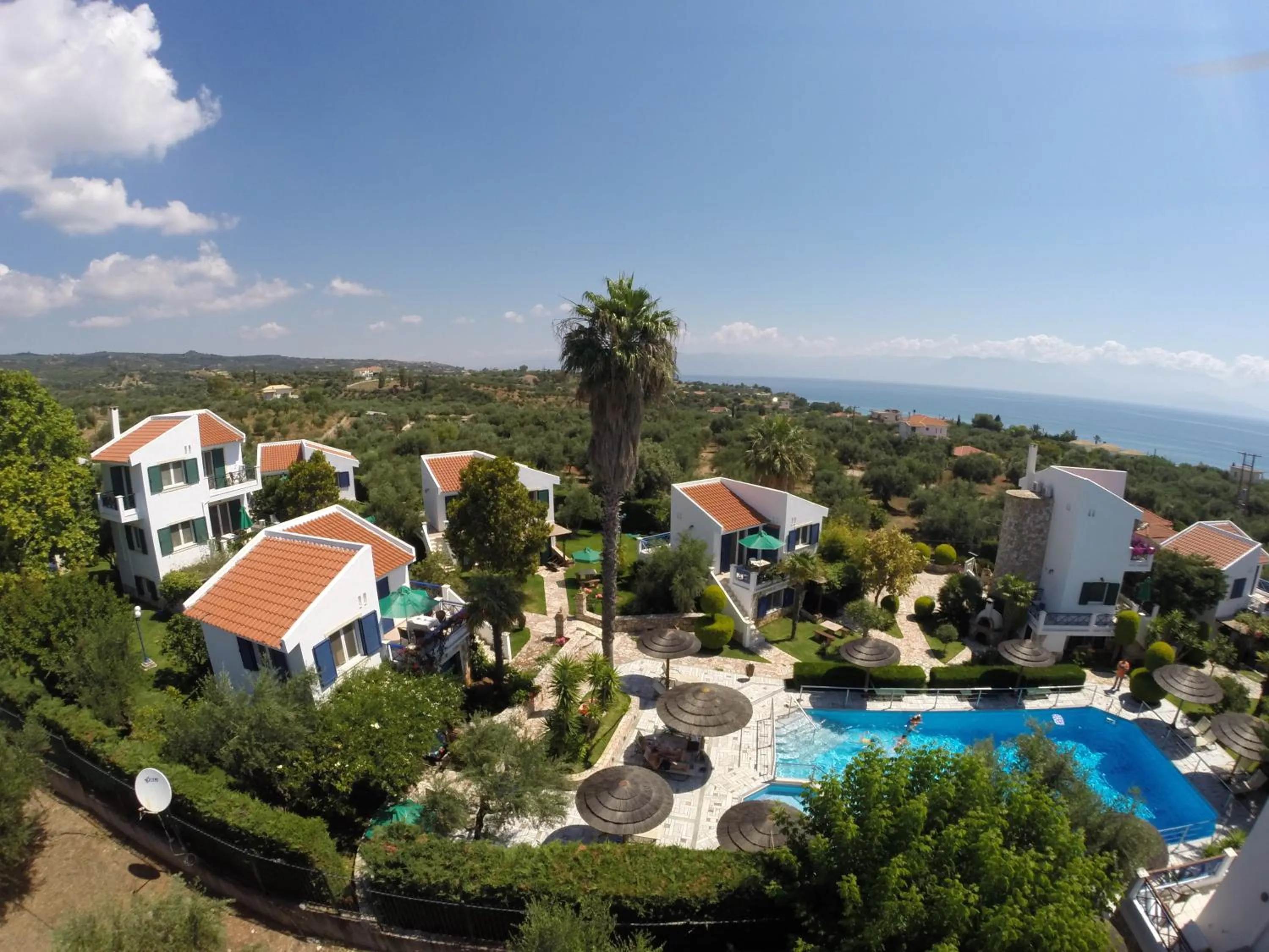 Swimming pool in Paris Village Apartments