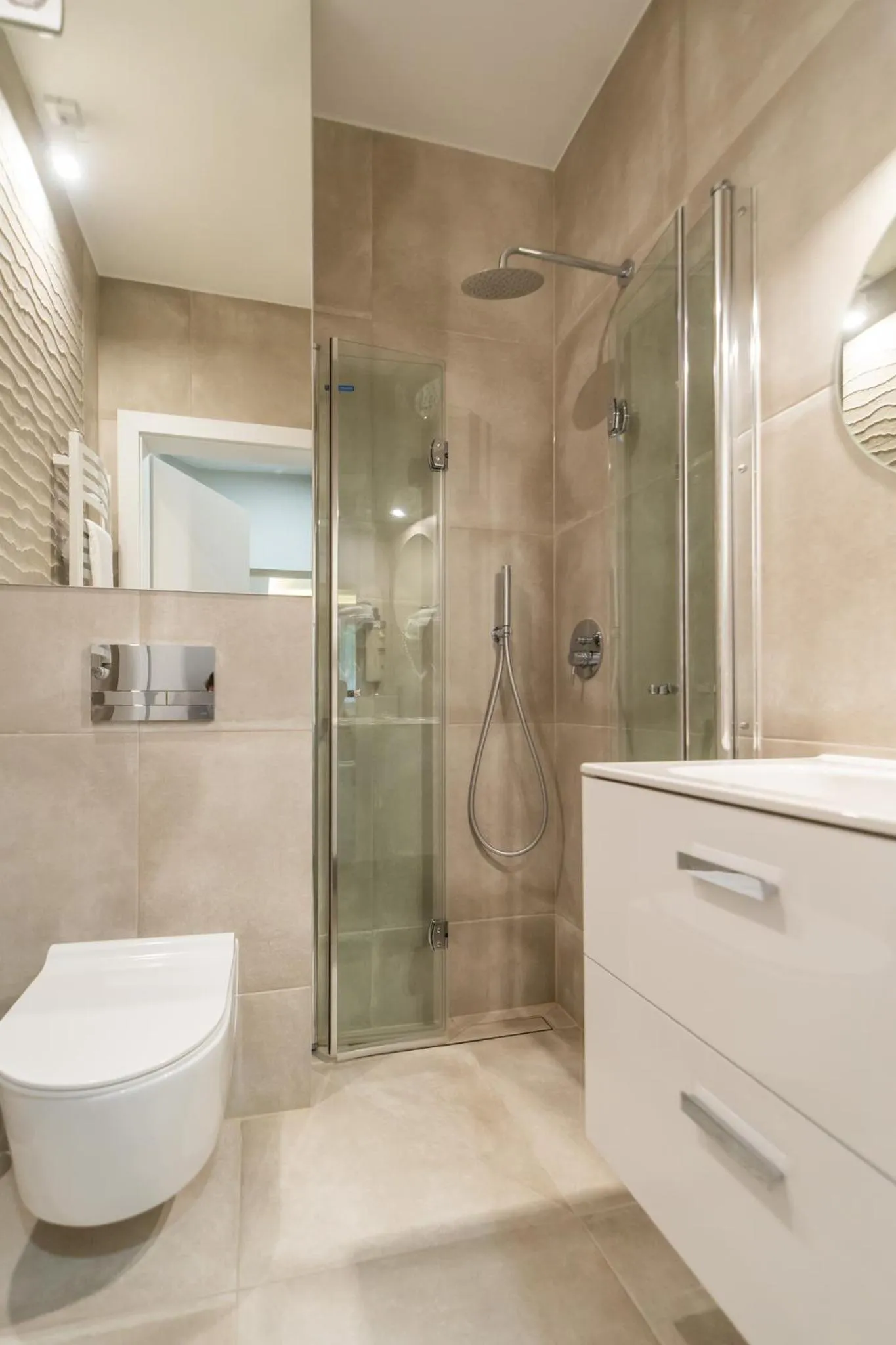 Toilet in SeaPark Hotel Wellness & Spa