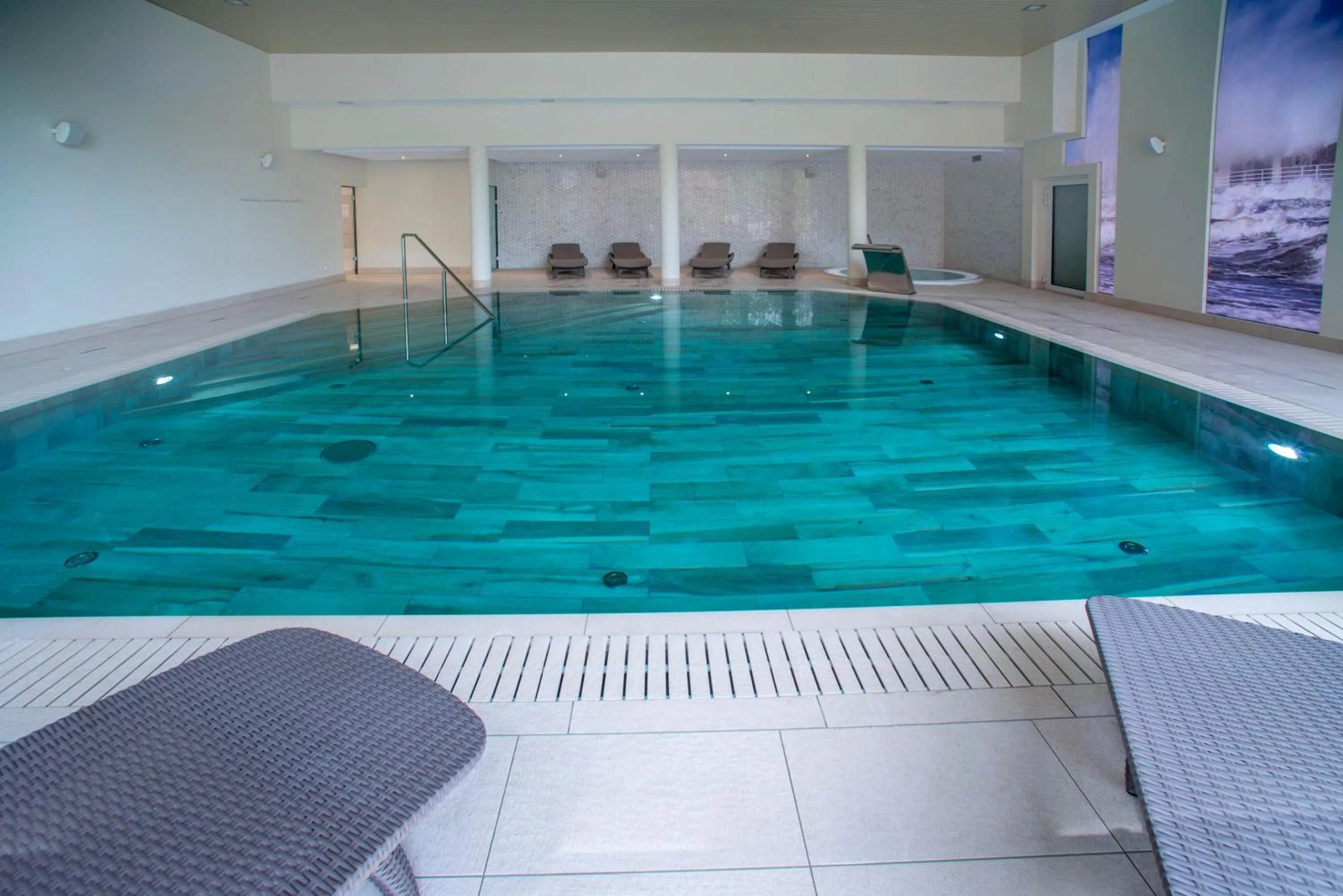 Hot Tub in SeaPark Hotel Wellness & Spa