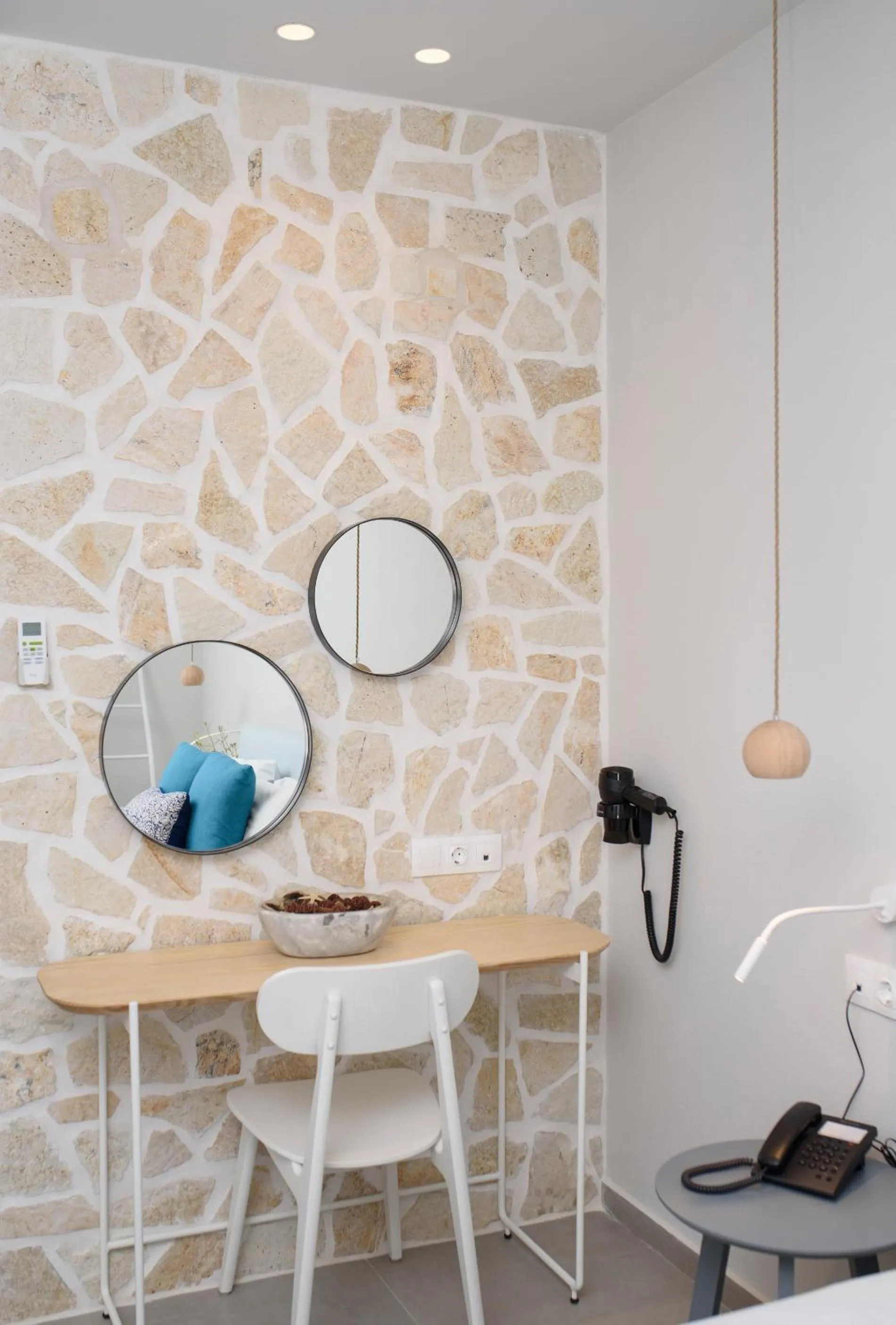 Decorative detail in Vigla Hotel