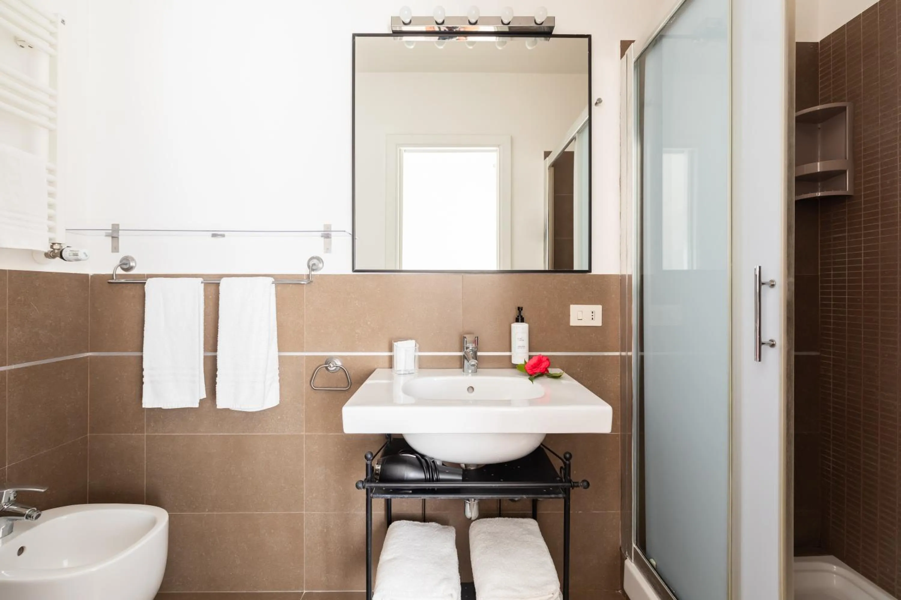 Shower in YourHome - Villa Sorrento