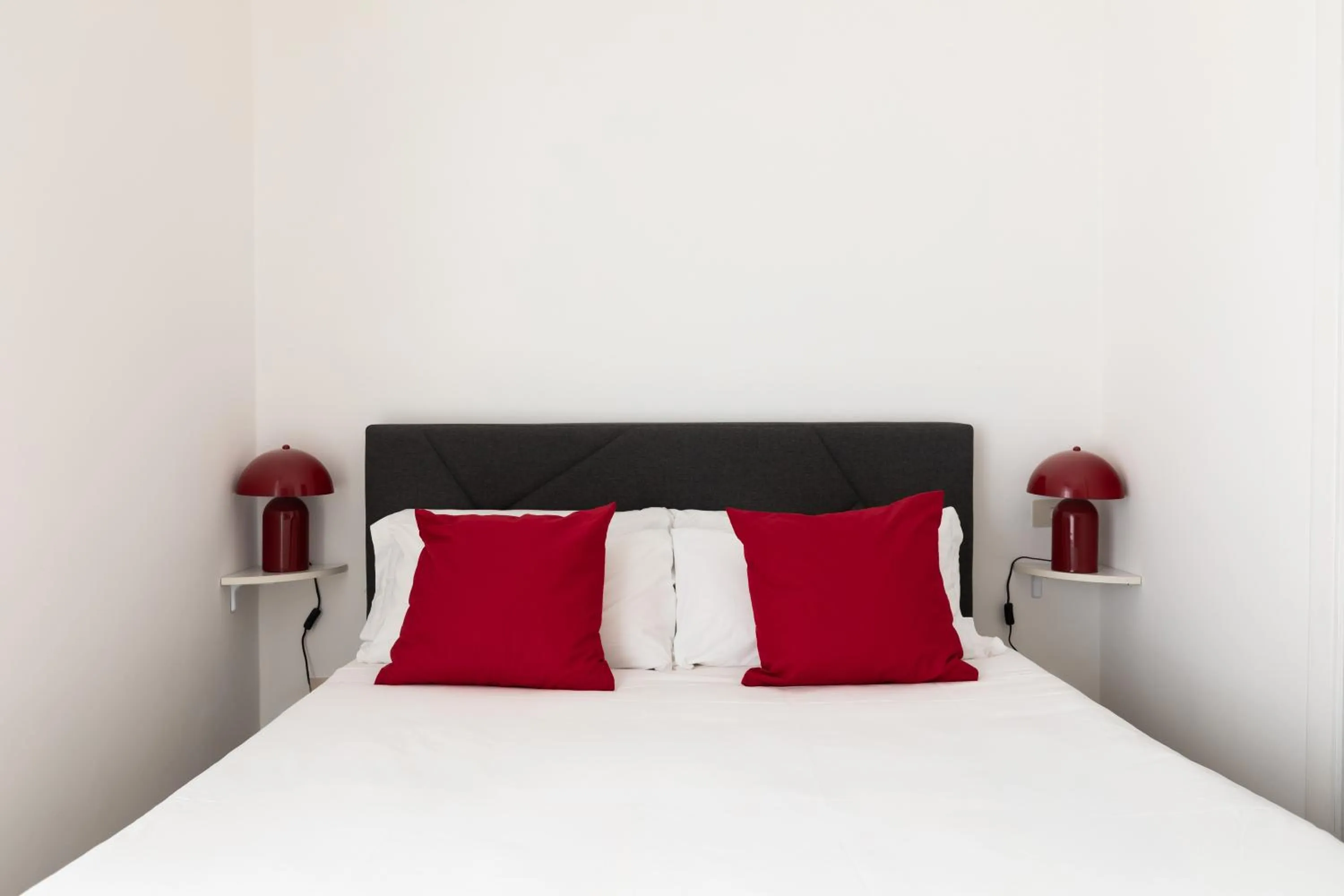 Bed in YourHome - Villa Sorrento