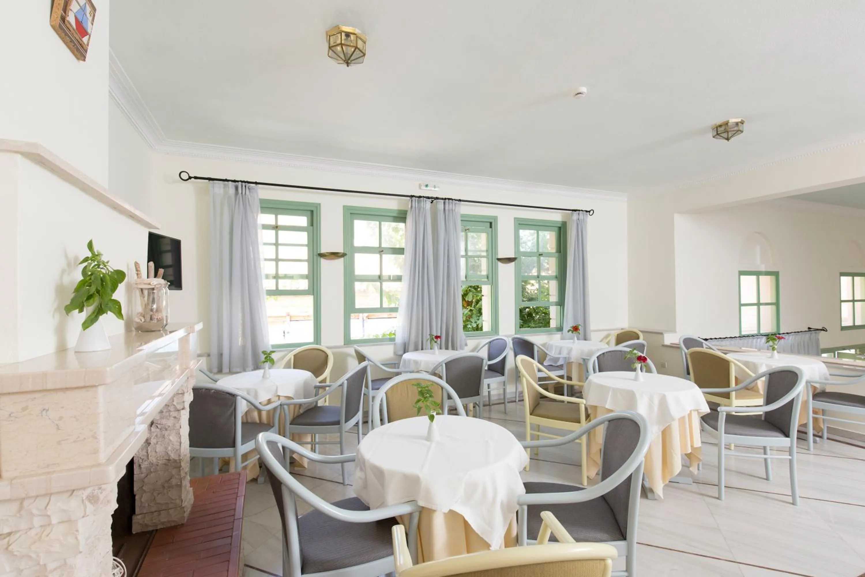 Property building in Samaina Port Hotel