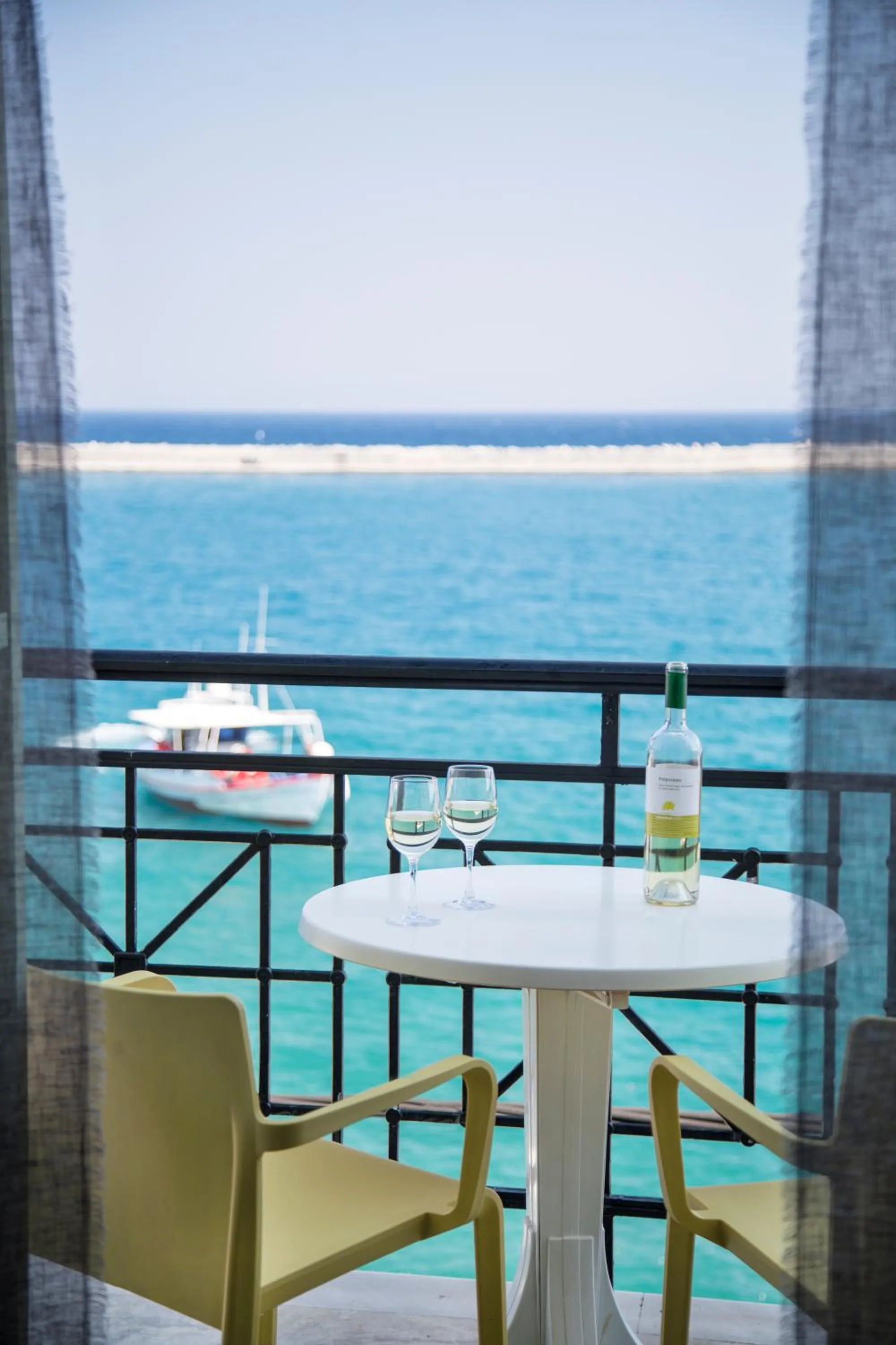 Sea view in Samaina Port Hotel