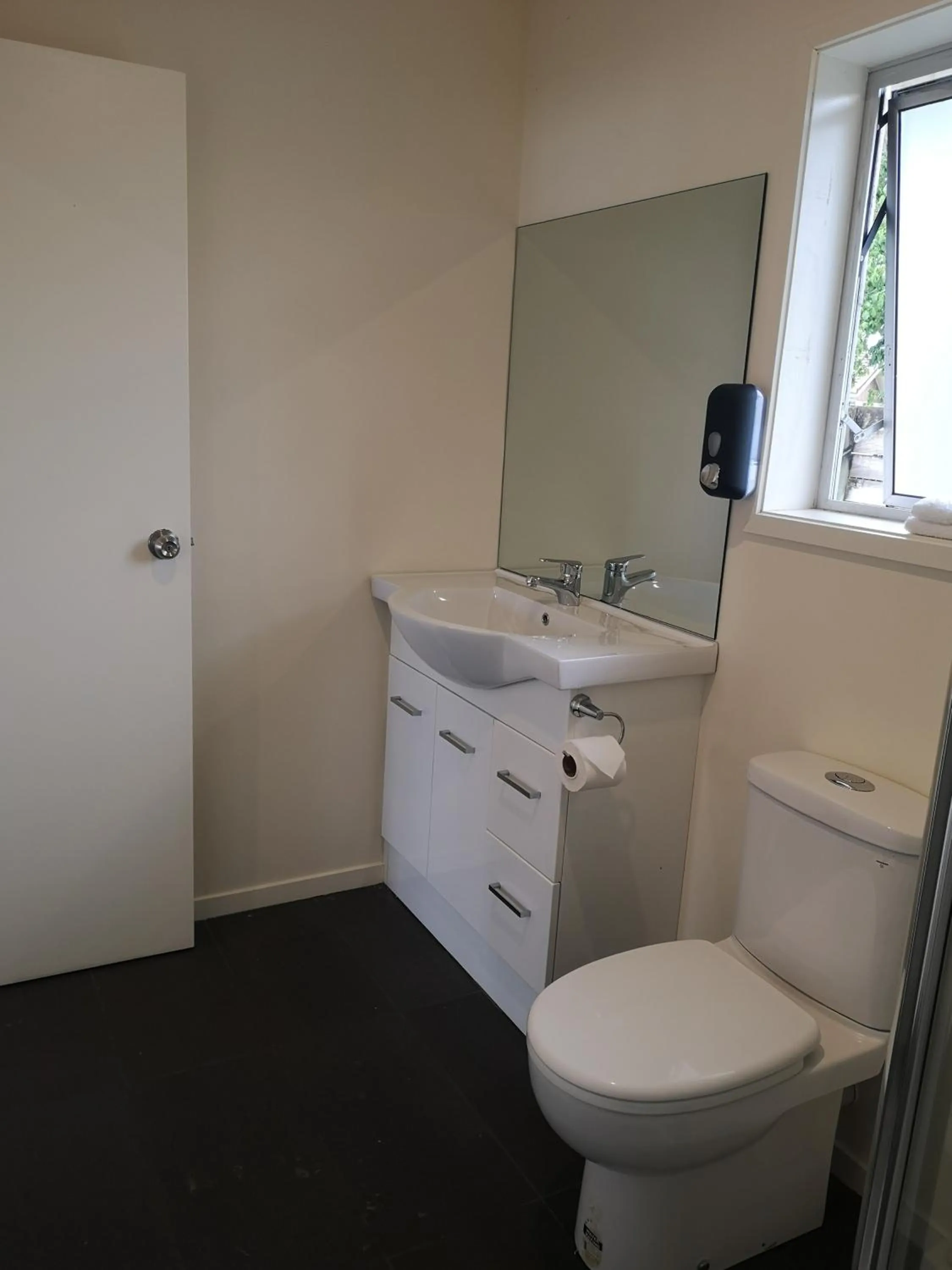 Toilet in Twin Coast Adventures