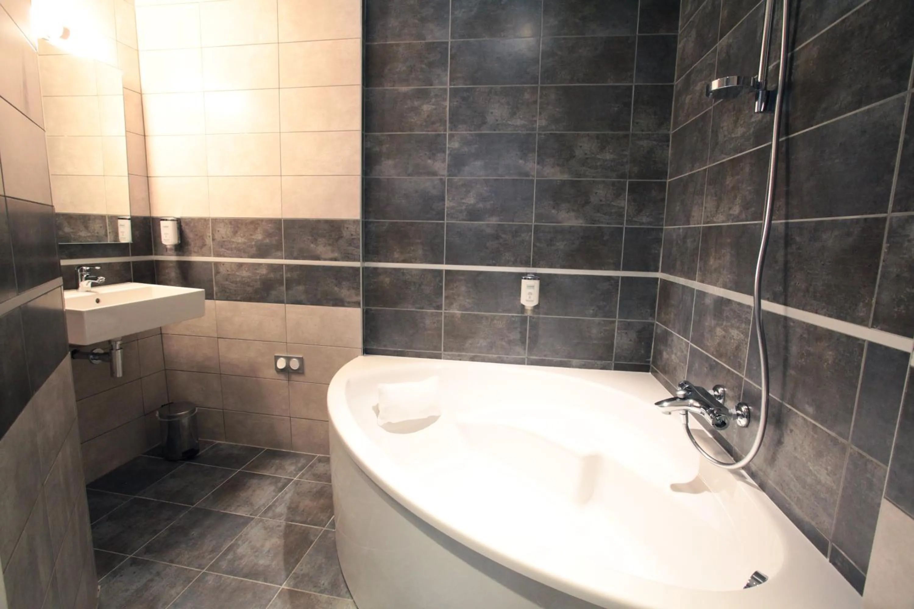 Bathroom in La Table de Gustave