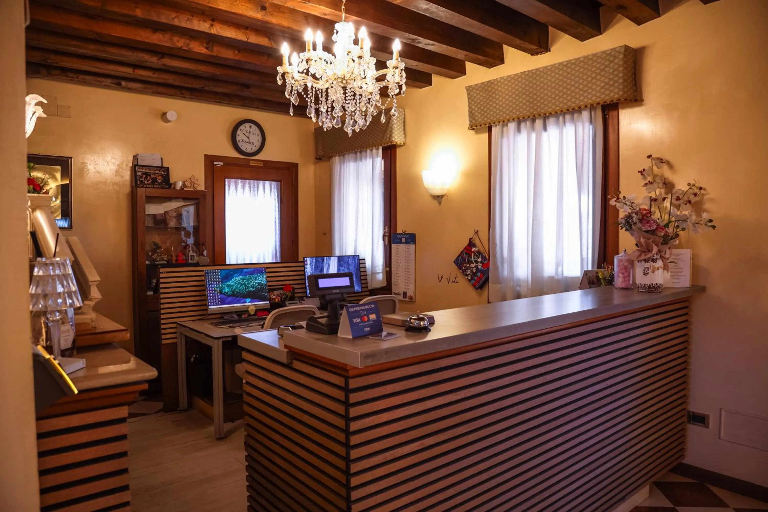 Lobby or reception in Hotel Villa Sara