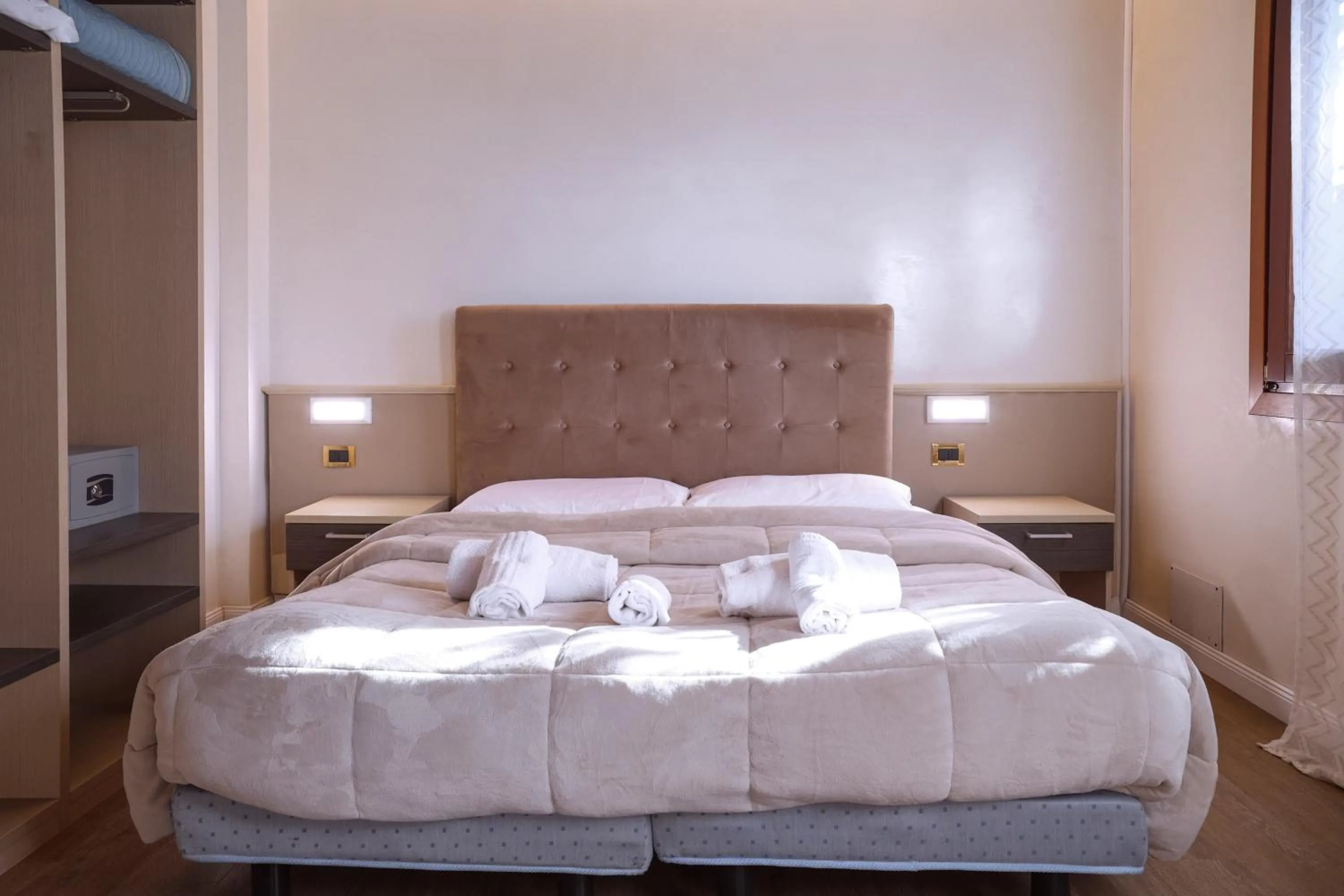 Bed in Hotel Villa Sara