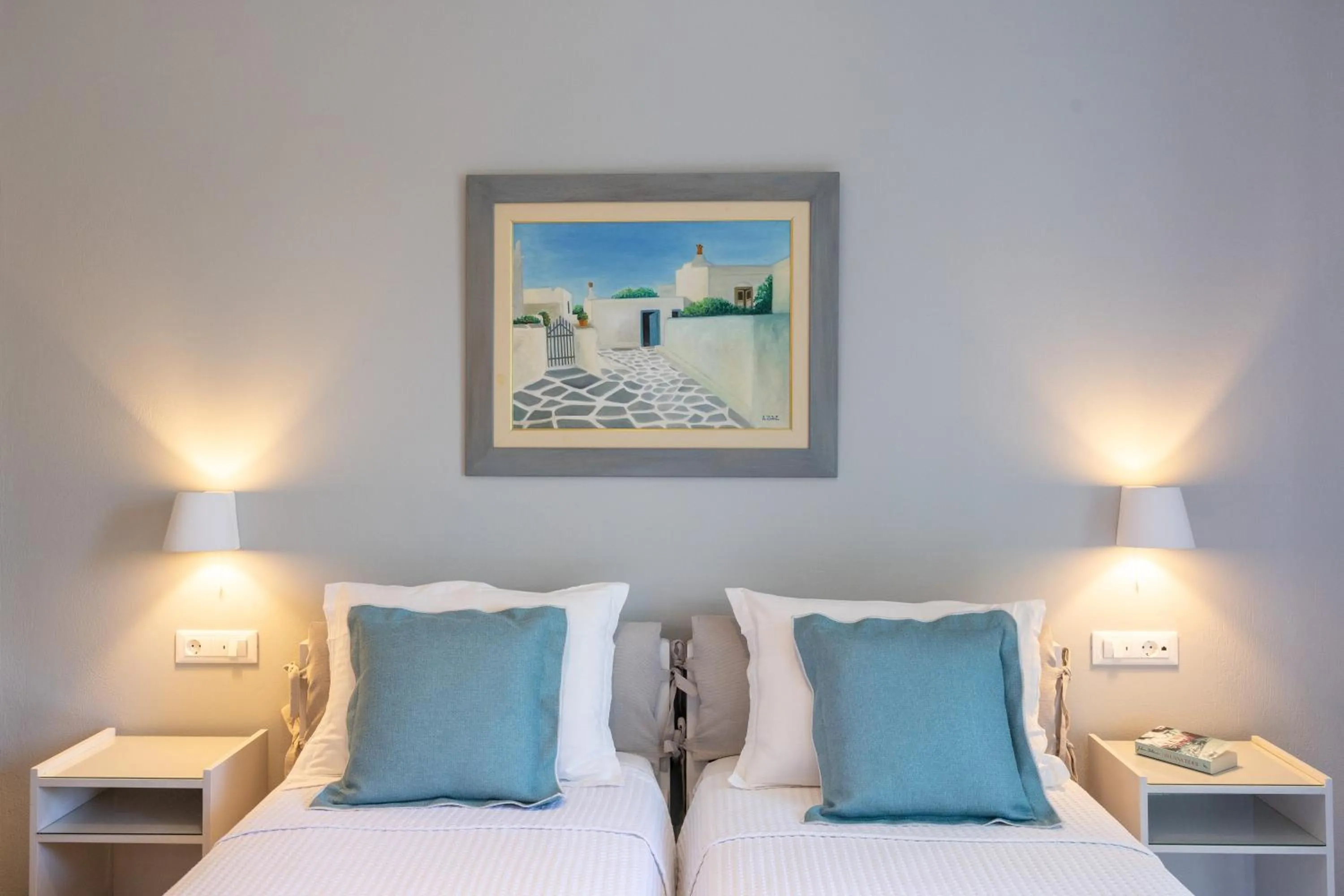 Bedroom, Bed in Doukissa