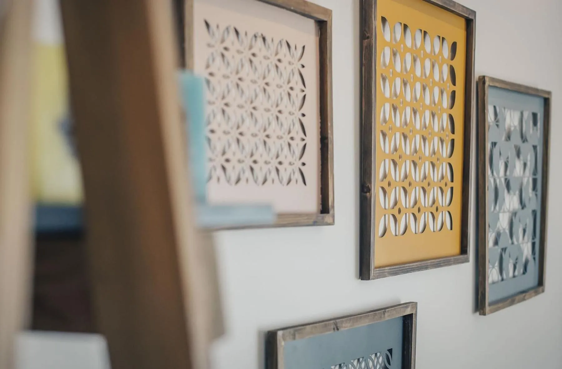 Decorative detail in Casa Ferran, amplias habitaciones y apartamentos de montaña