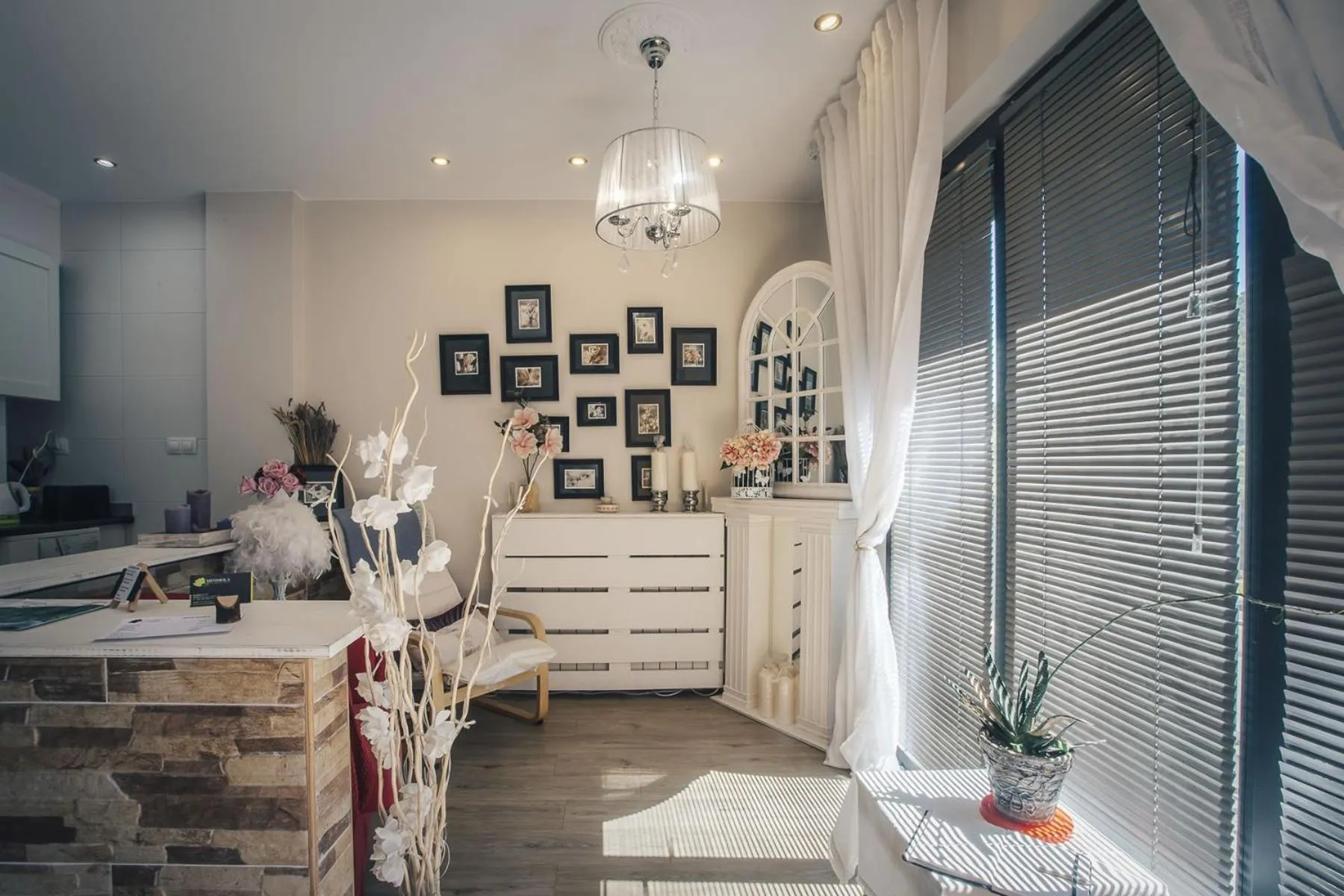 Living room in Casa Ferran, amplias habitaciones y apartamentos de montaña