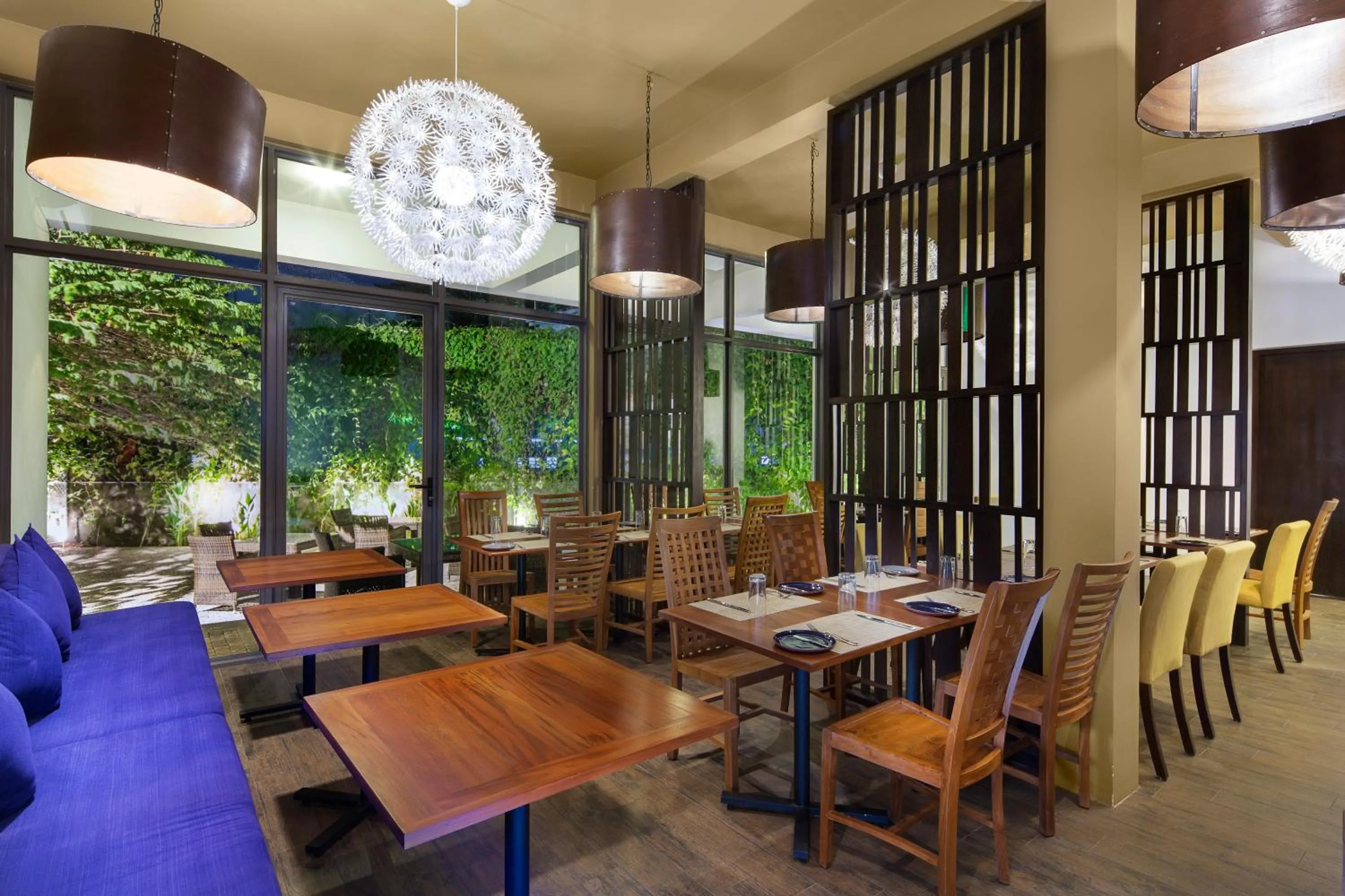 Restaurant/places to eat in KAI Hikkaduwa