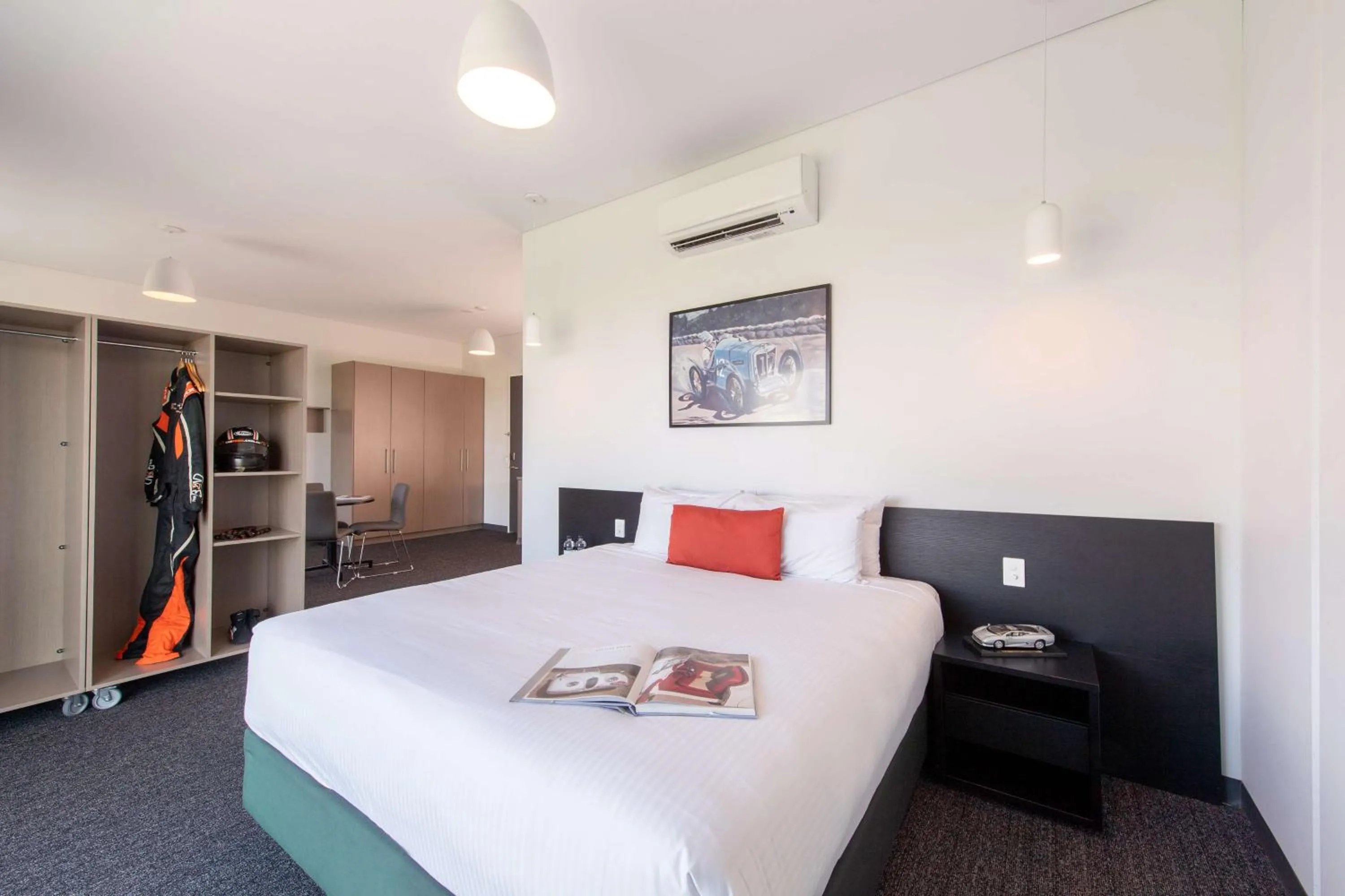 View (from property/room), Bed in Rydges Pit Lane