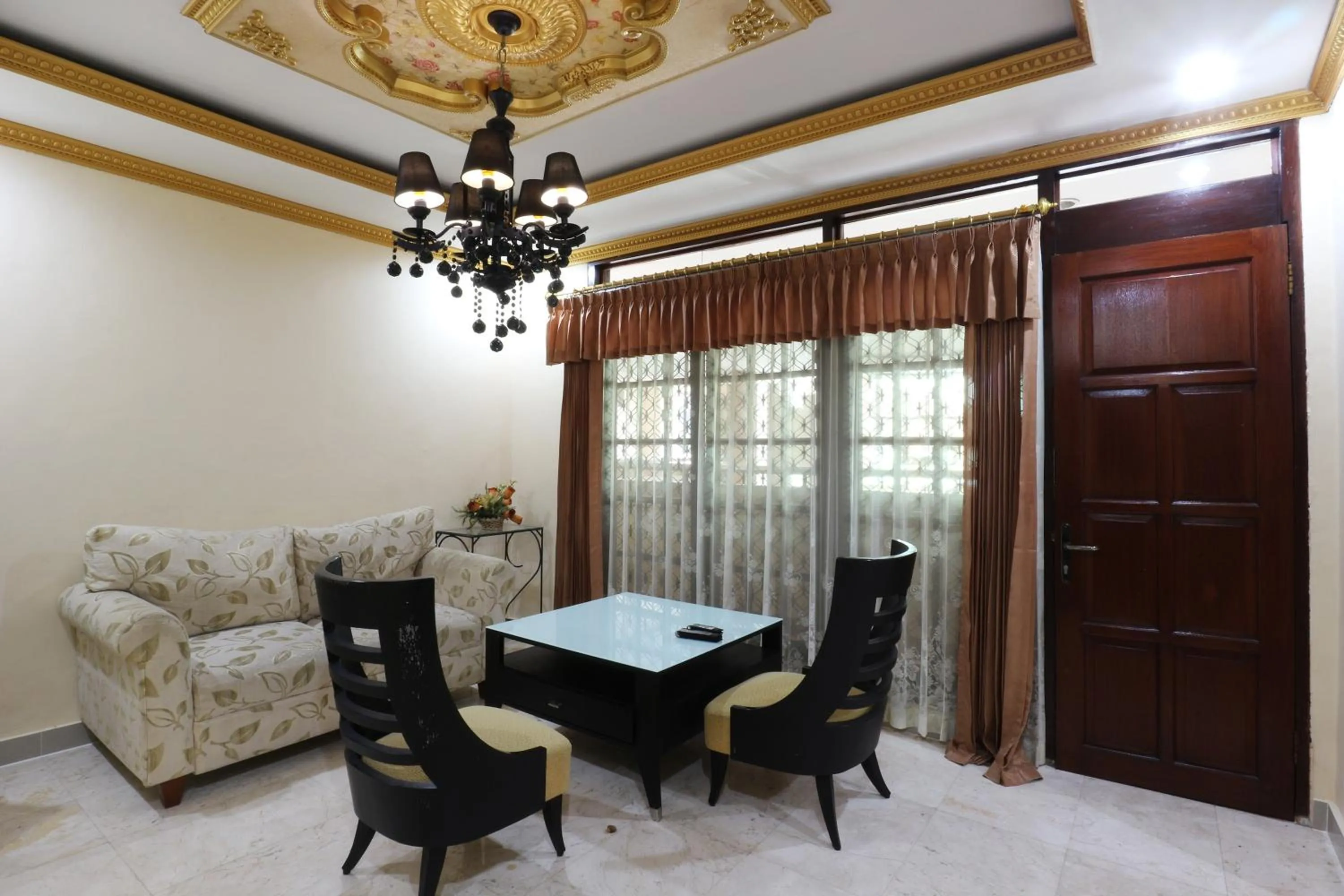 Seating area in Jambrut Inn