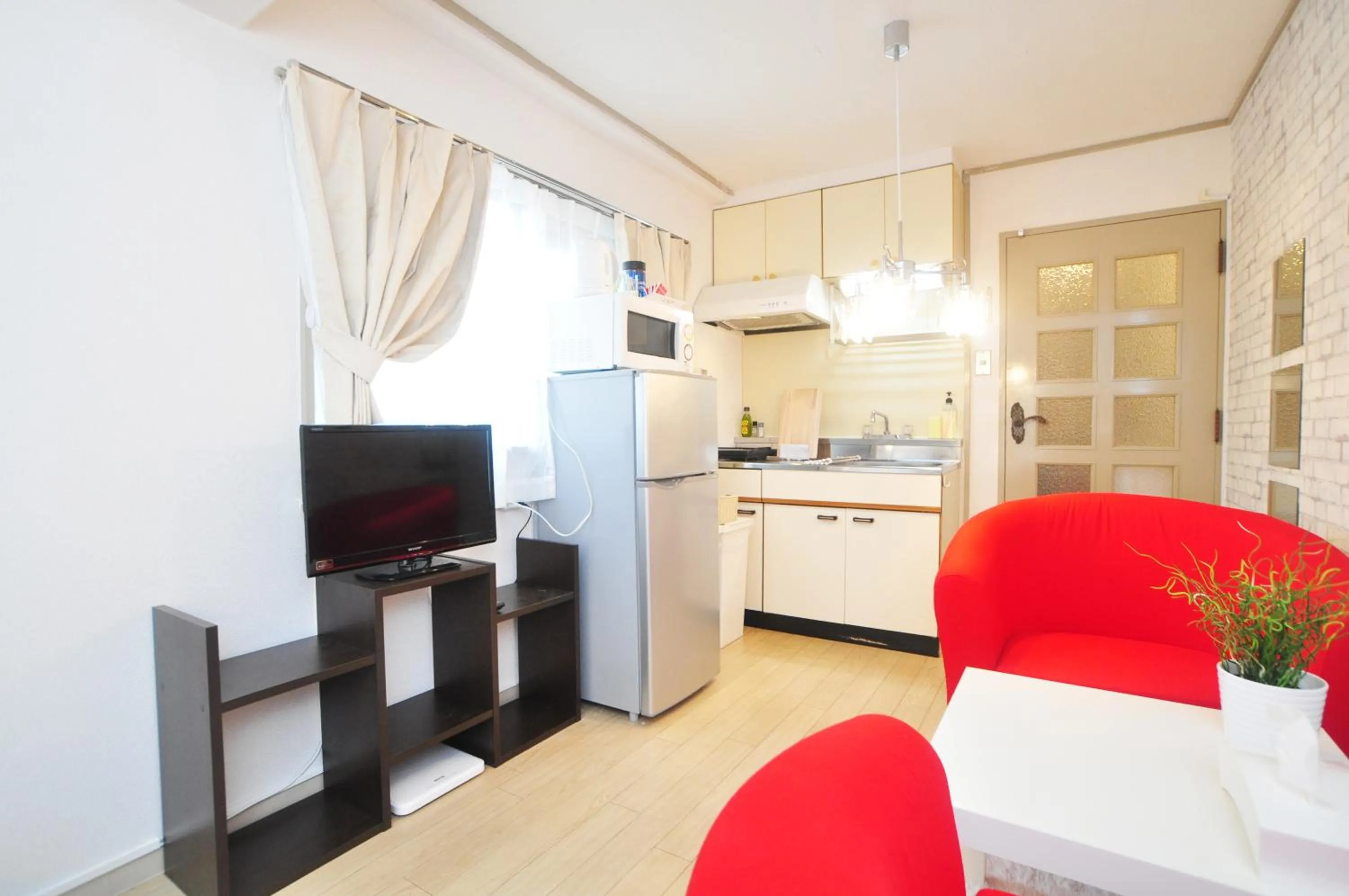 Kitchen or kitchenette in Bijou Suites Kokoro