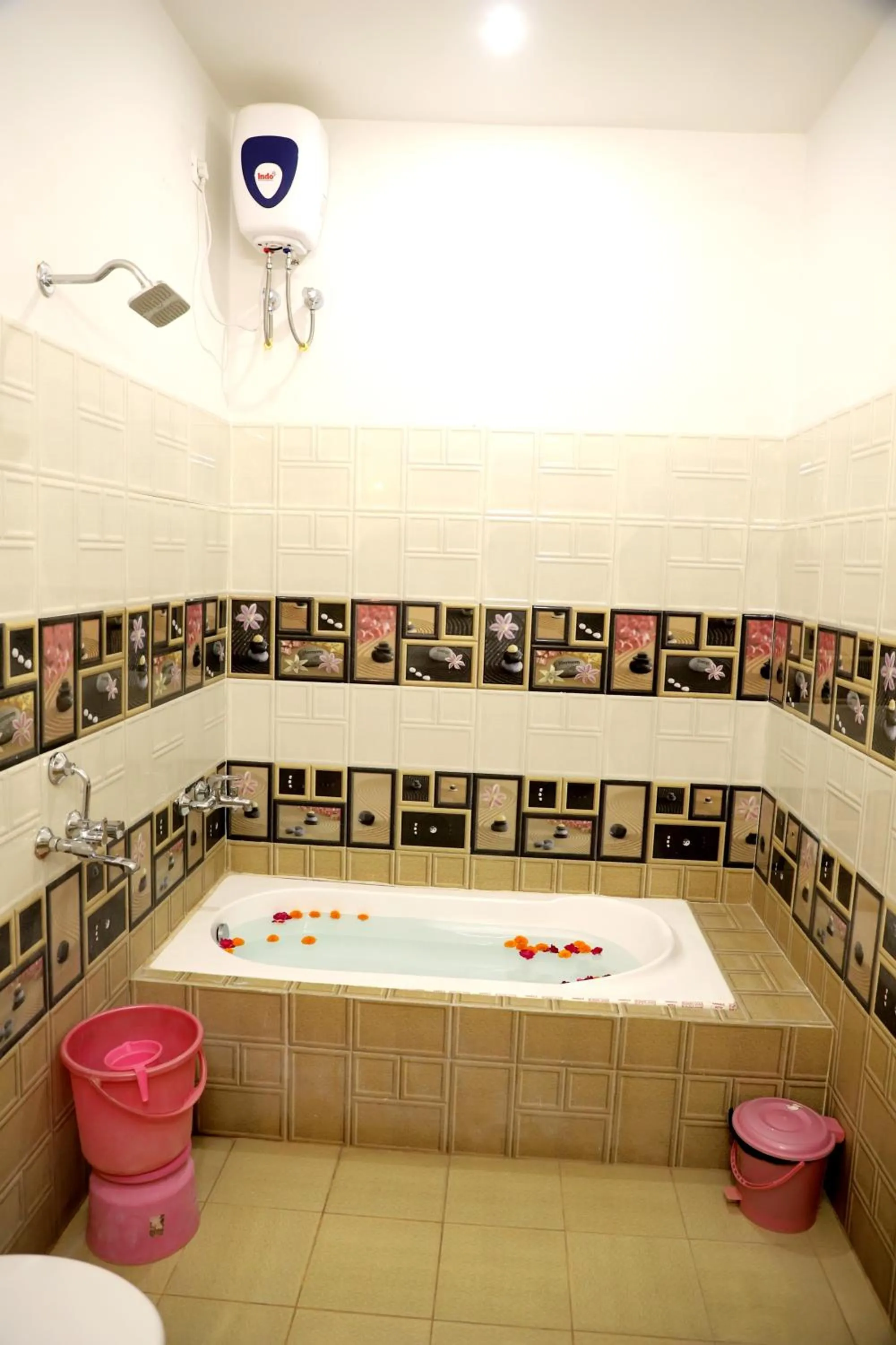 Shower in Aravali Hills Resort